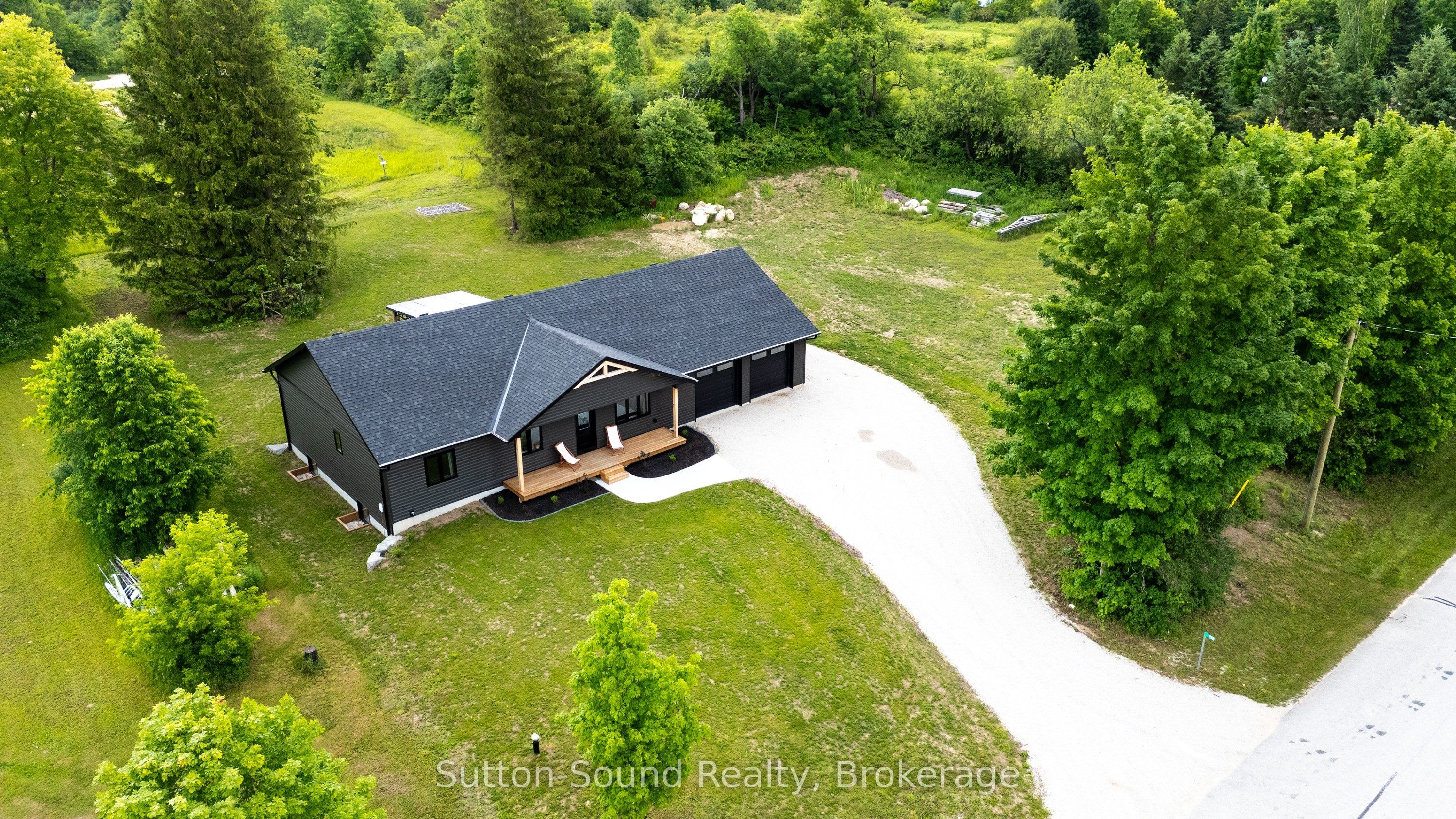 115 Gordon Street S, Chatsworth, ON N0H 2V0 photo 3