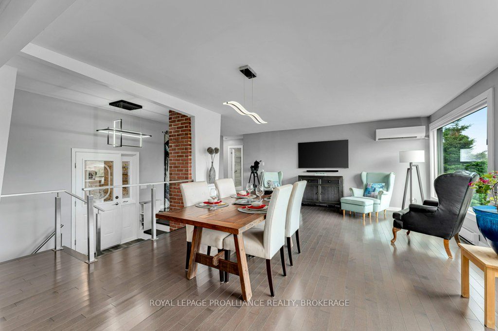 25 Willowbank Road E, Gananoque, ON K7G 2V5 photo 5