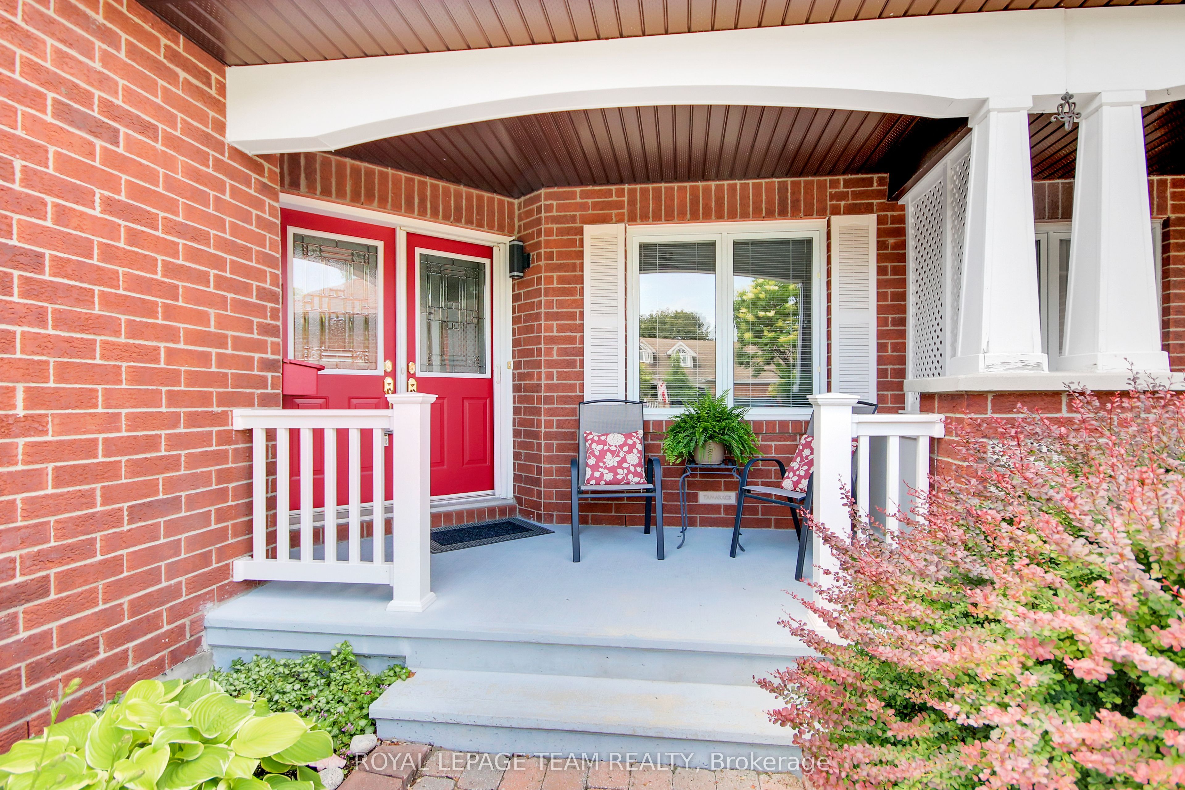 83 WATERTHRUSH Crescent, Kanata, ON K2M 2V1 photo 3