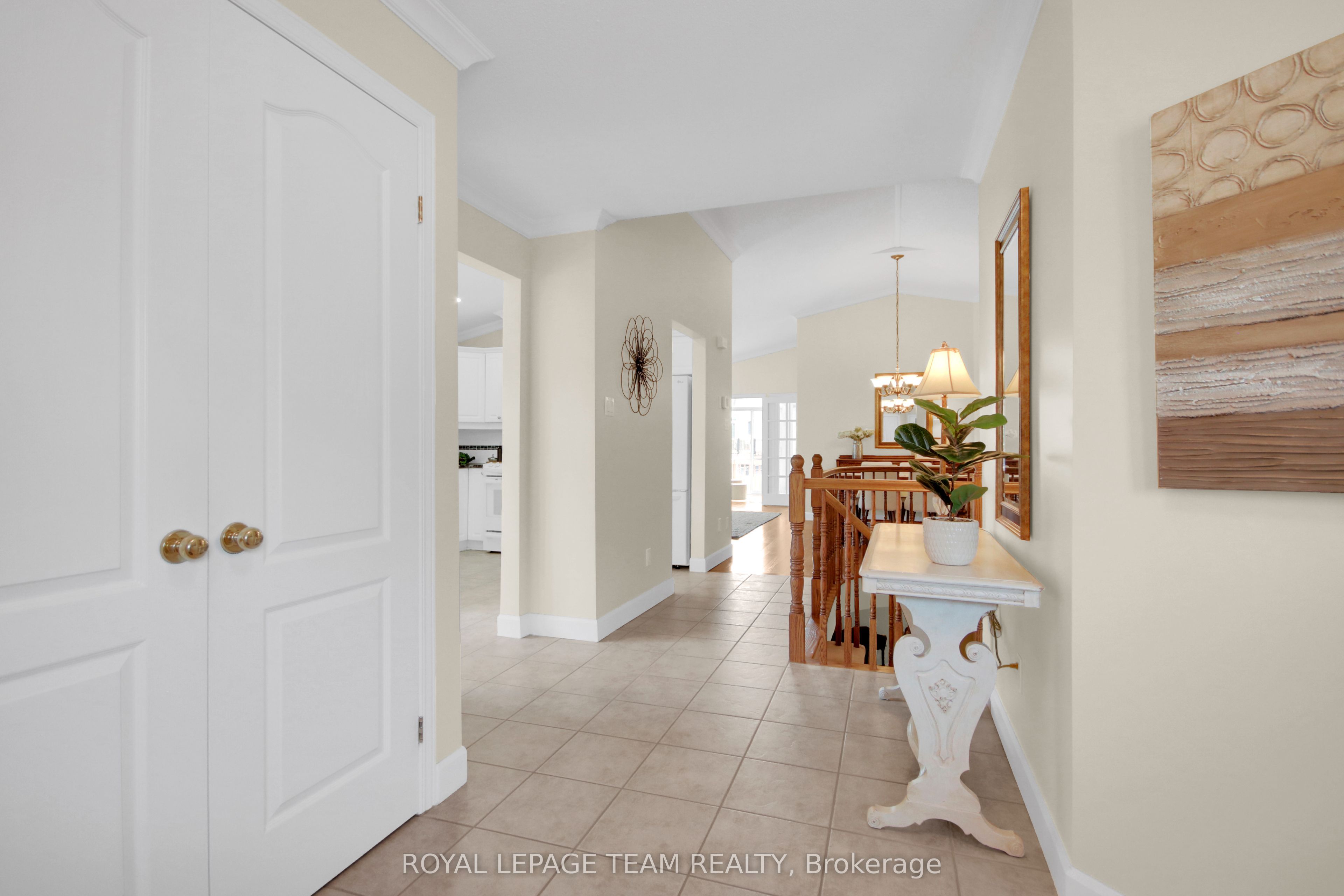 83 WATERTHRUSH Crescent, Kanata, ON K2M 2V1 photo 5