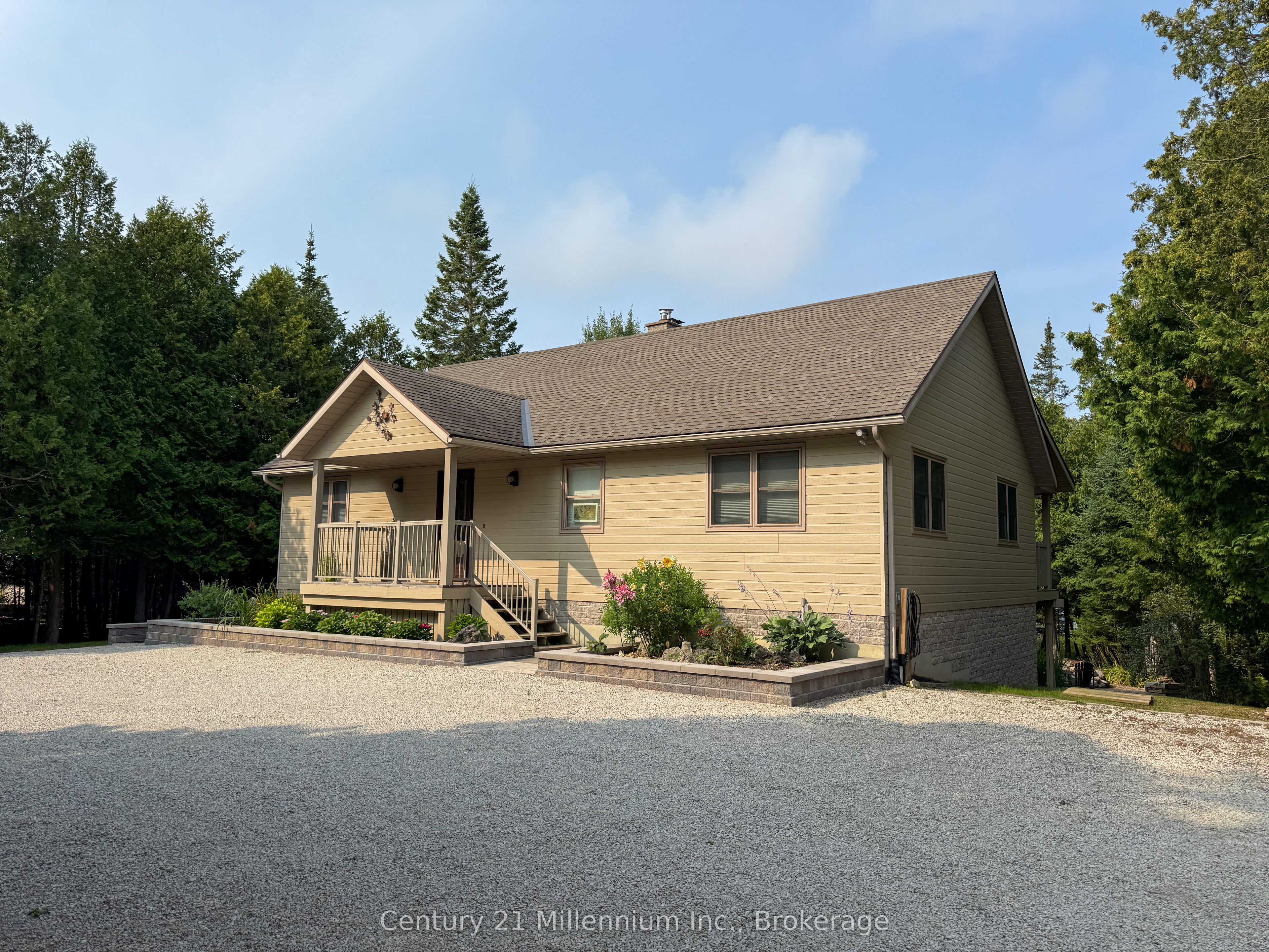 80 Lakewood Country Lane, Northern Bruce Peninsula, ON N0H 1W0 photo 4