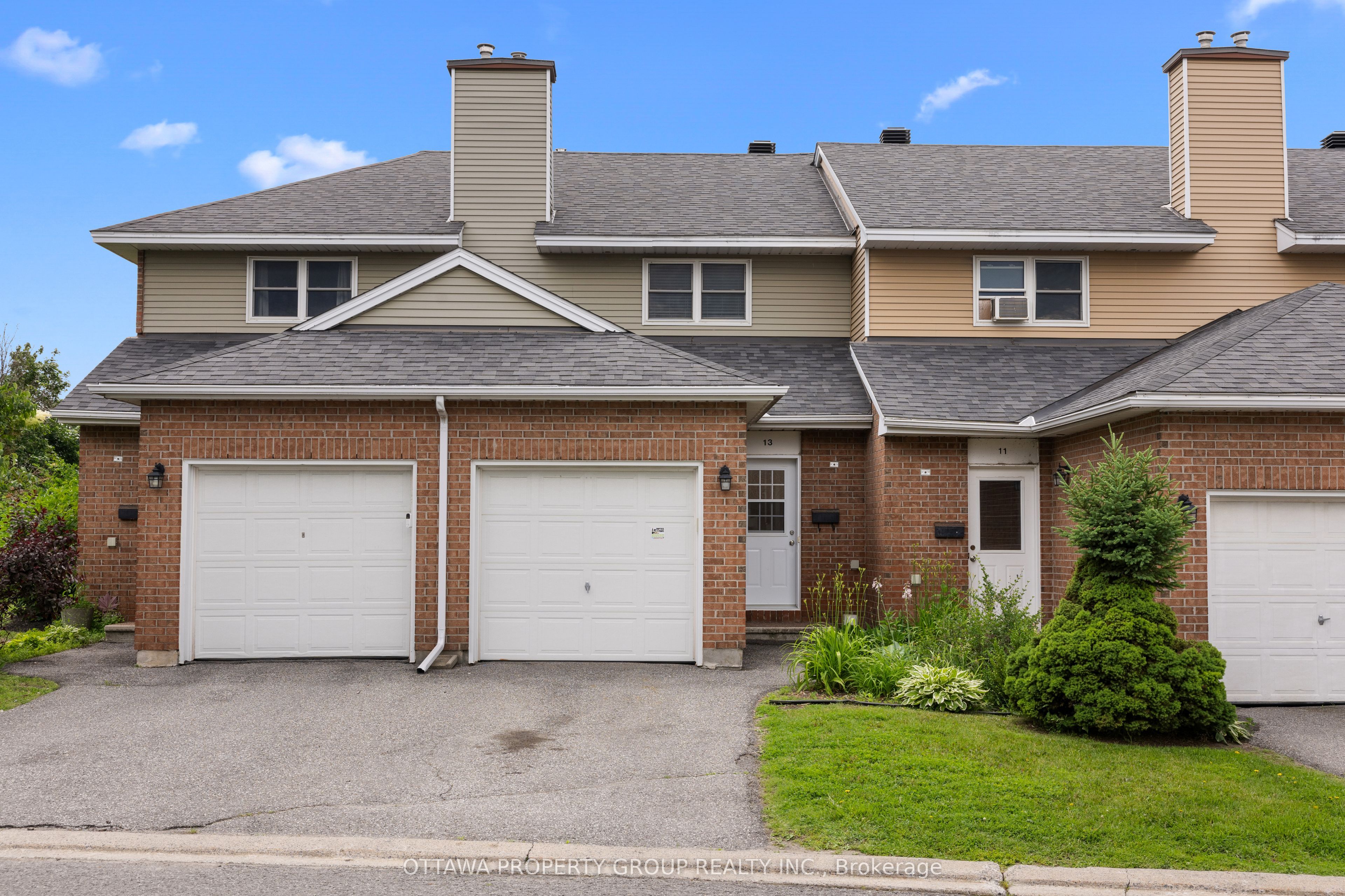 13 Bentbrook Crescent, Barrhaven, ON K2J 3X9