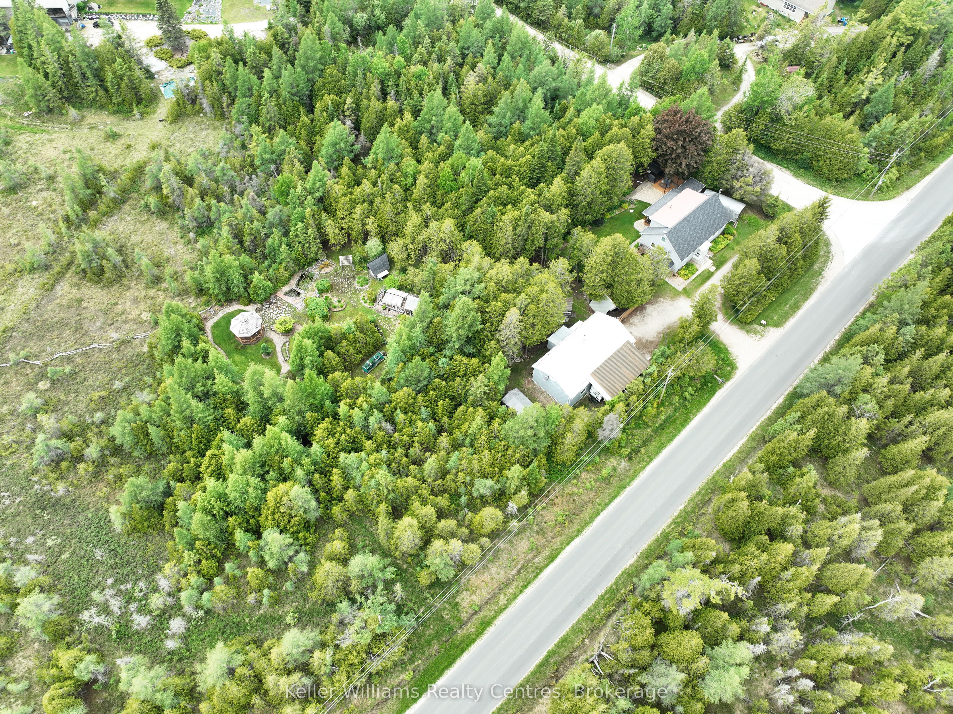 668 Pike Bay Road, Northern Bruce Peninsula, ON N0H 2T0 photo 3