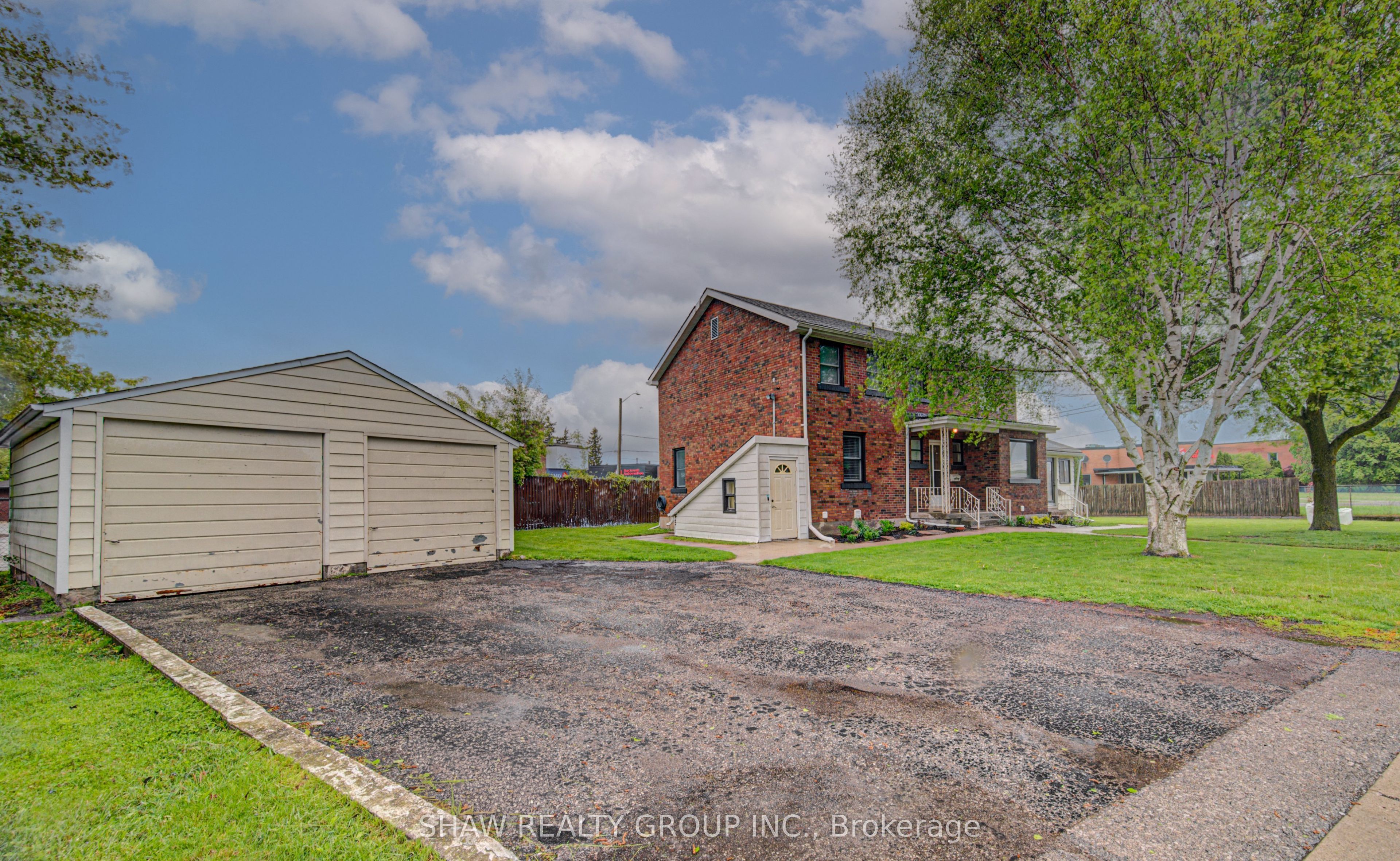 128 POLLOCK Avenue, Cambridge, ON N1R 2C3 photo 2