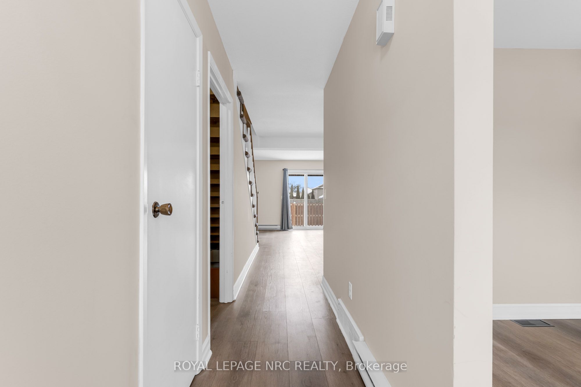 110 Silvan Drive 20, Welland, ON L3C 6Z5 photo 3