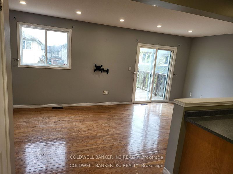152 Prosperity Drive, Kitchener, ON N2E 4E8 photo 5