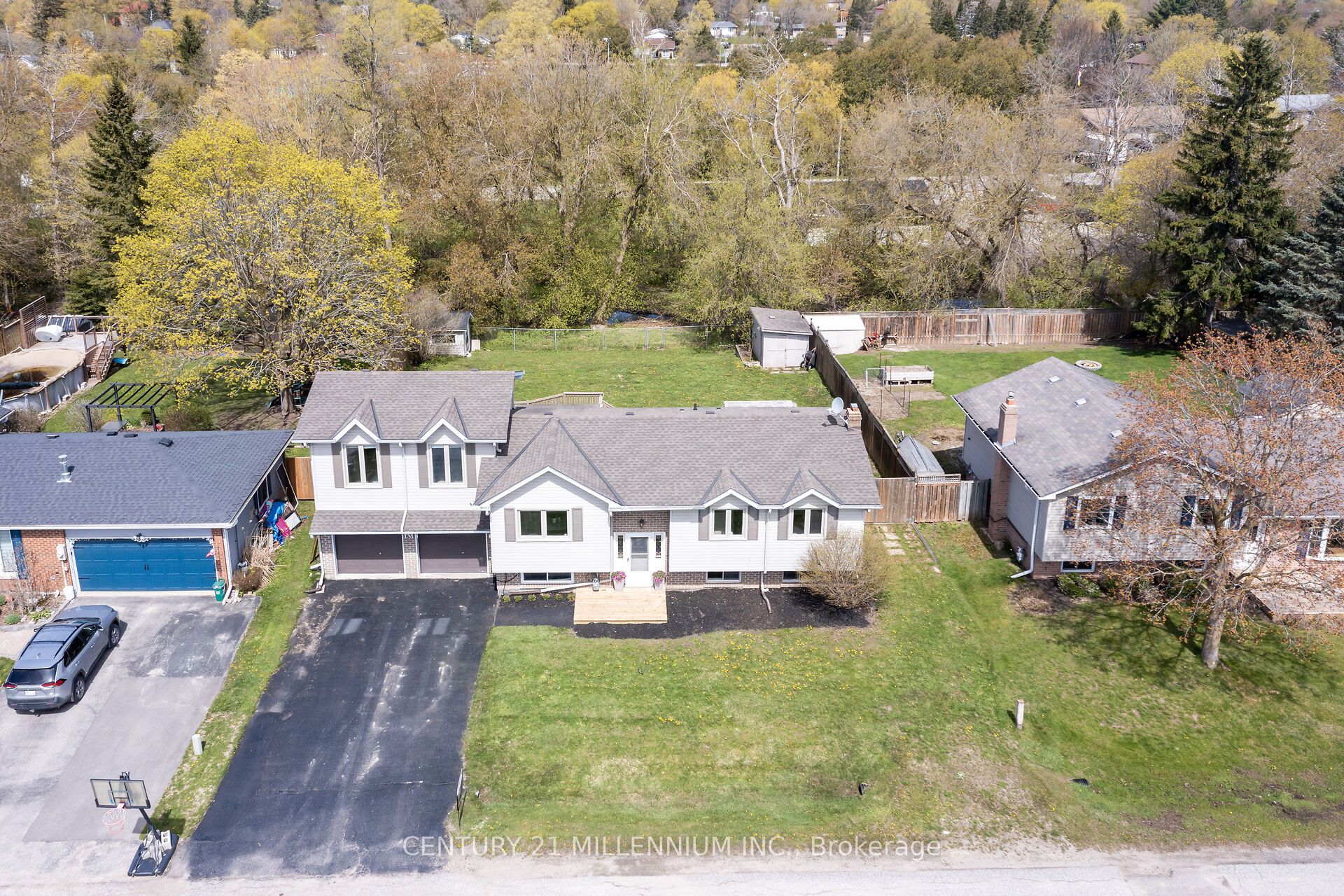 83 Douglas Crescent, Erin, ON N0B 1Z0 photo 3