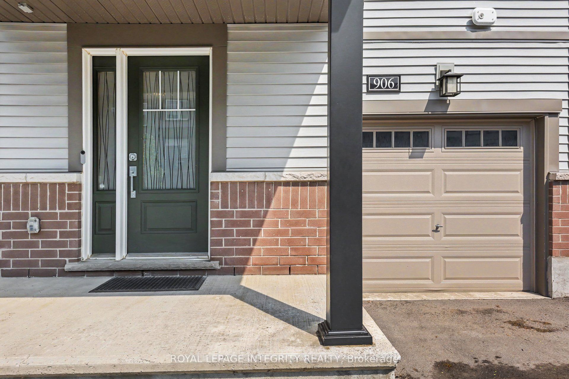 906 Lixnaw Court, Barrhaven, ON K2J 6Y3 photo 2