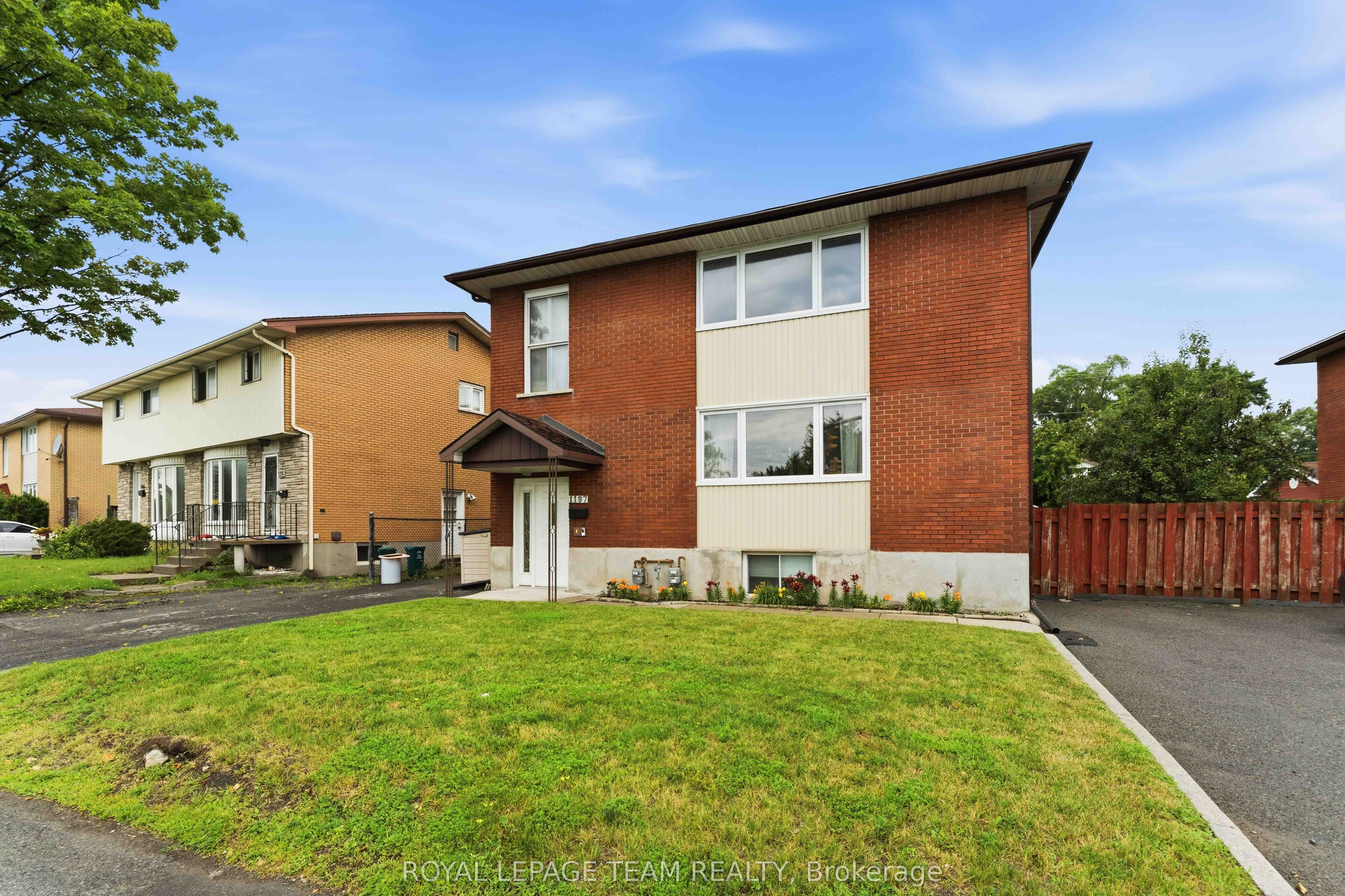 1197 Maitland Avenue, Belair Park - Copeland Park and Area, ON K2C 2B8 photo 2