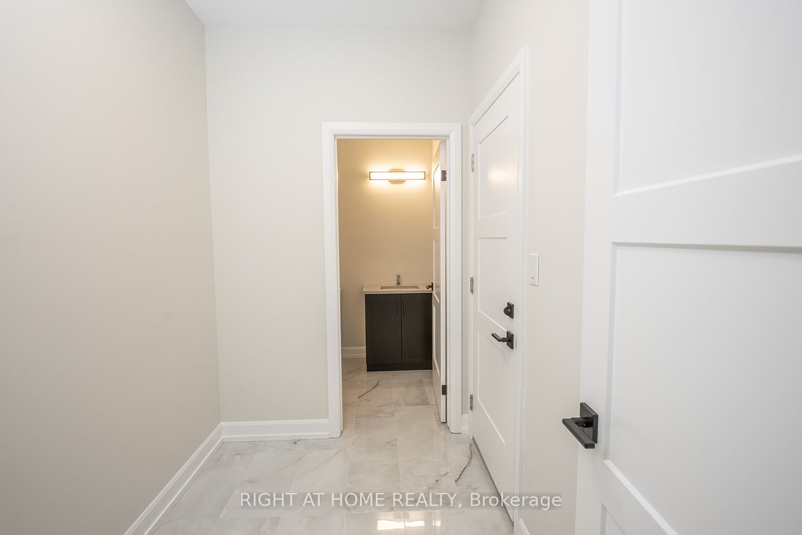 3909 Mitchell Crescent, Fort Erie, ON L0S 1S0 photo 3