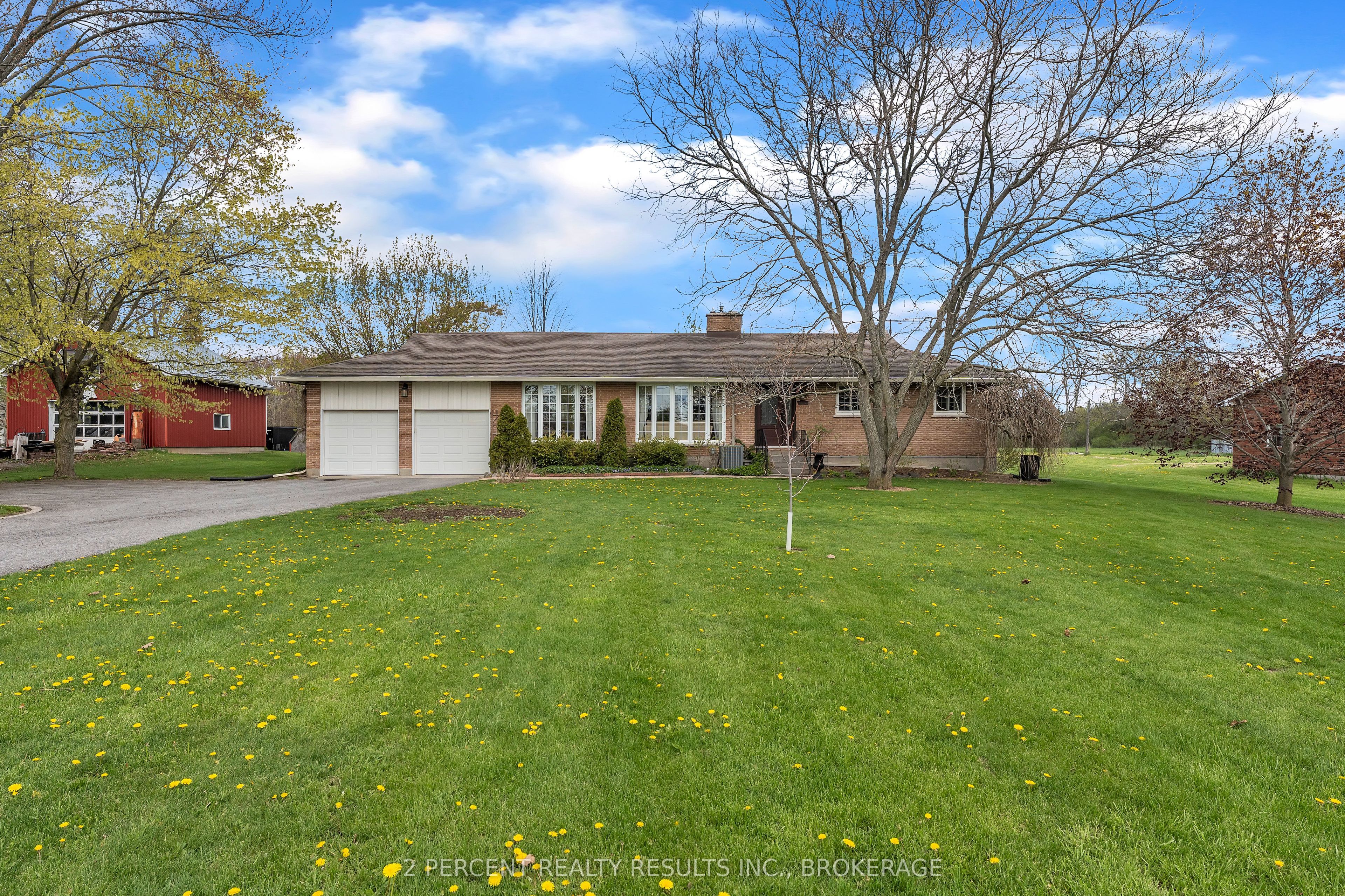 1055 Casey Road, Belleville, ON K8N 4Z6 photo 2