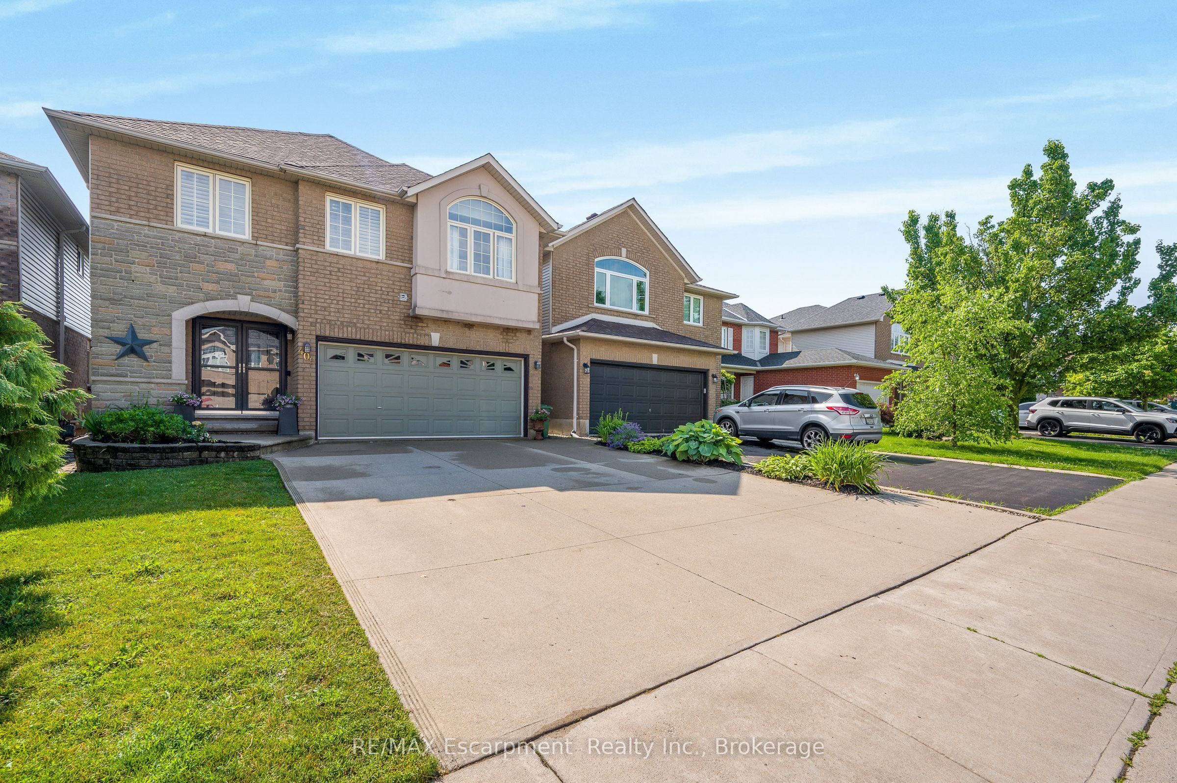 409 Jacqueline Boulevard, Hamilton, ON L9B 2T4 photo 4