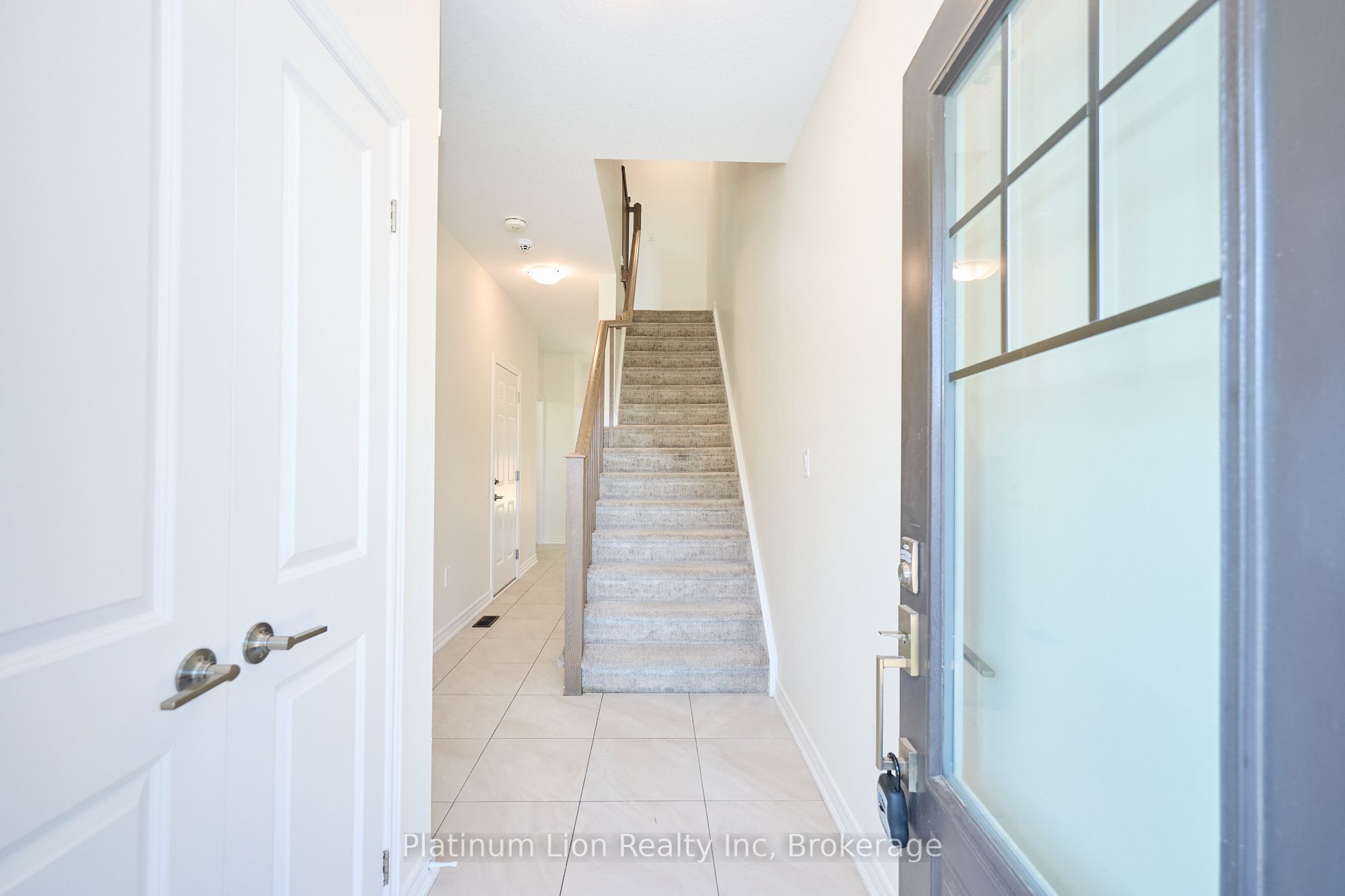 288 Glover Road 54, Hamilton, ON L8W 5H6 photo 5