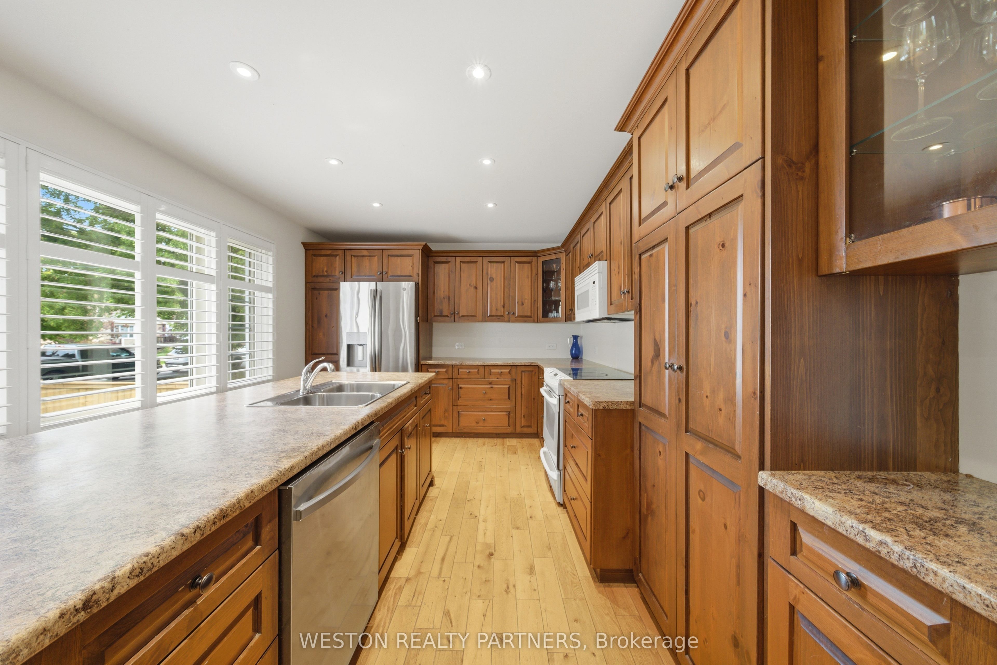 18 Ghent Street, St. Catharines, ON L2N 2C6 photo 5