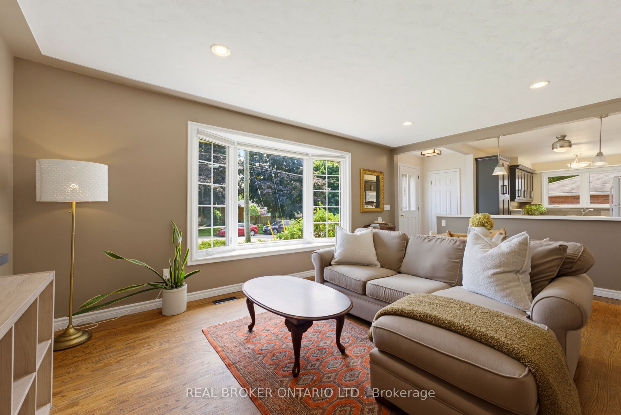 87 Ball Street, Brant, ON N3L 1X7 photo 3