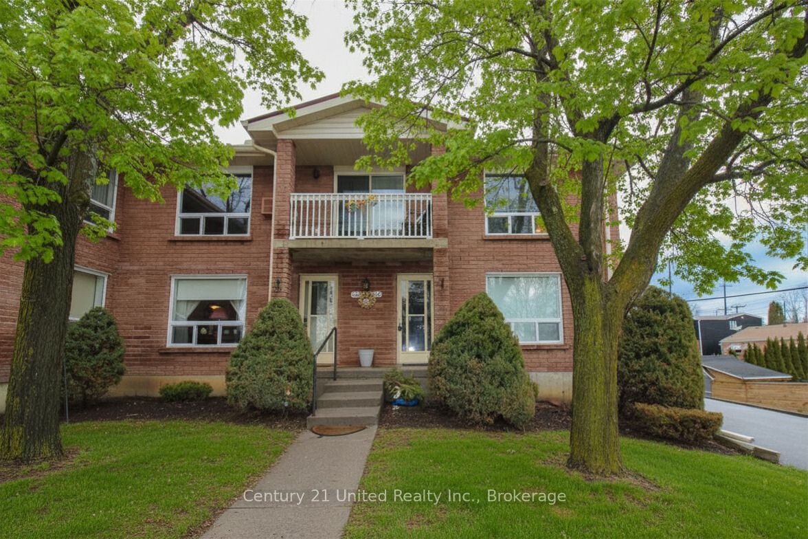 1110 Clonsilla Avenue 204, Peterborough, ON K9J 5Y5