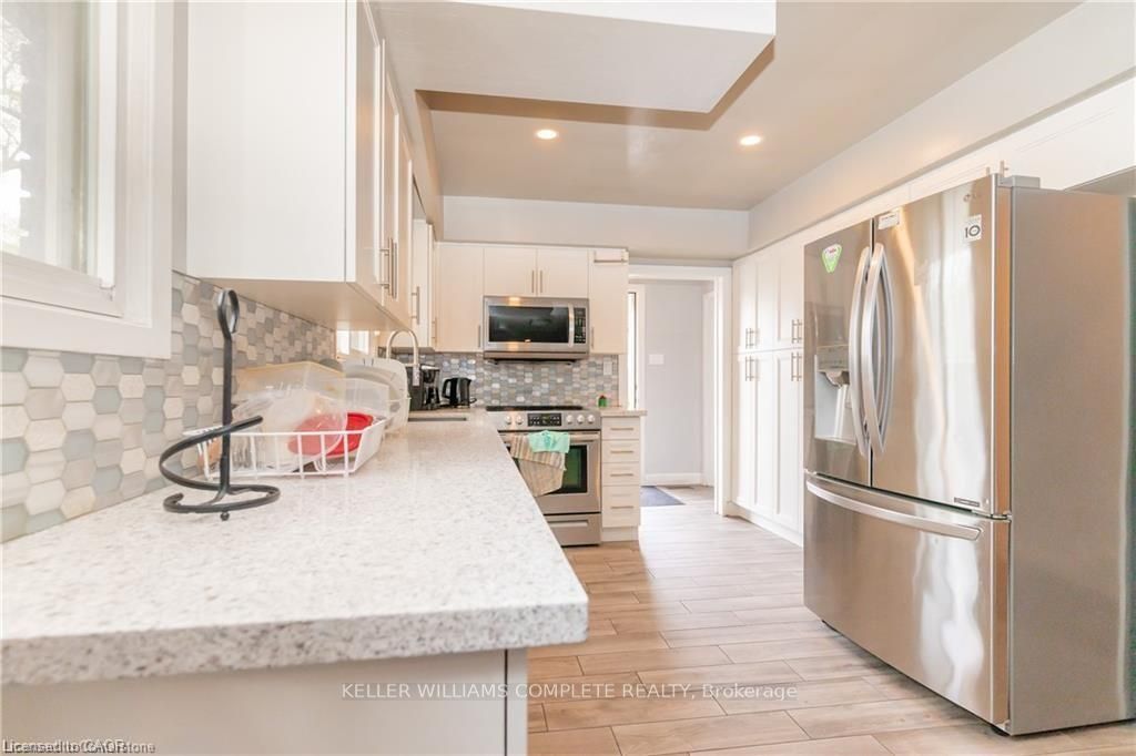574 UPPER SHERMAN Avenue, Hamilton, ON L8V 3M1 photo 3