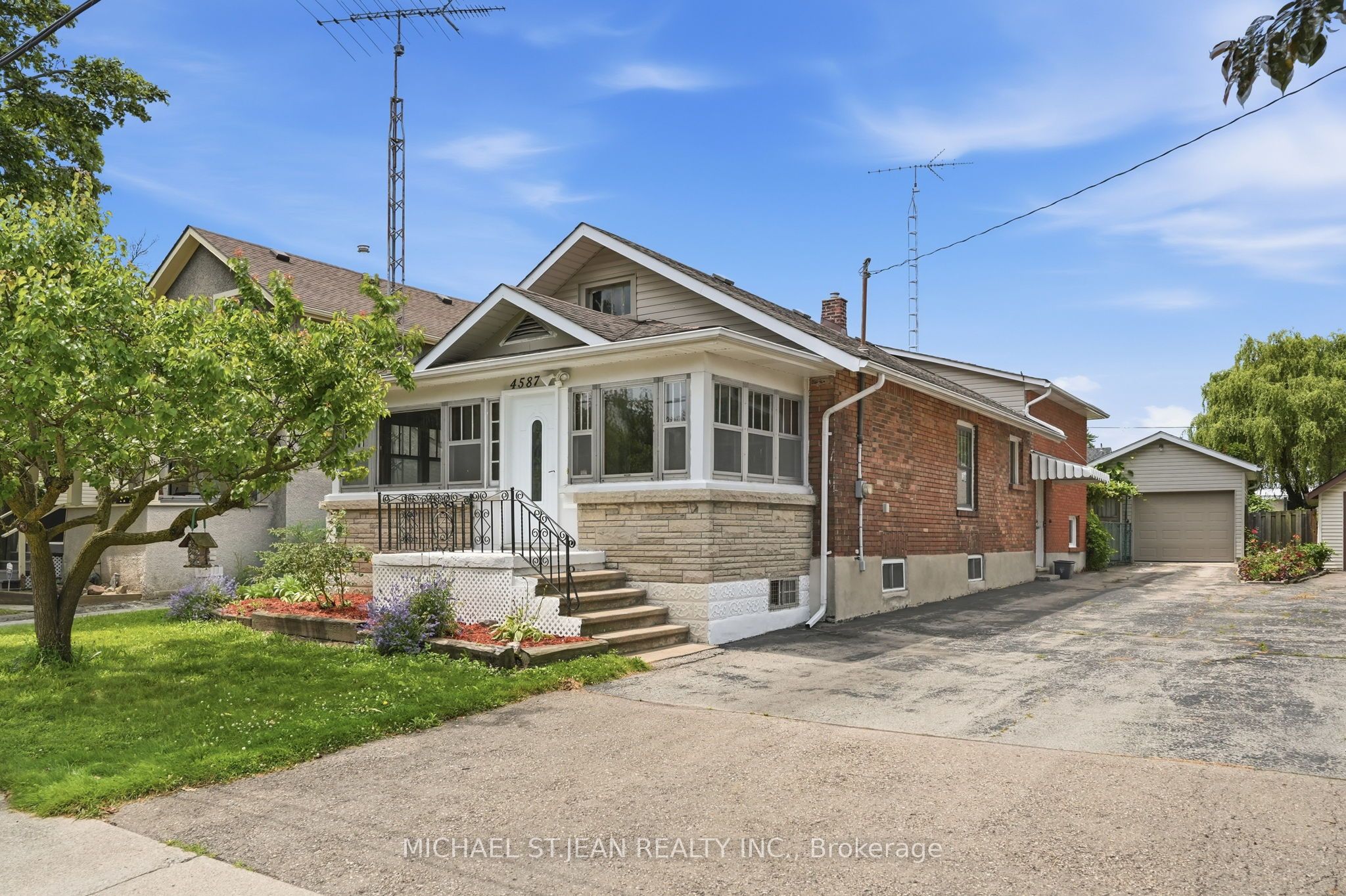 4587 Third Avenue, Niagara Falls, ON L2E 4L3 photo 4
