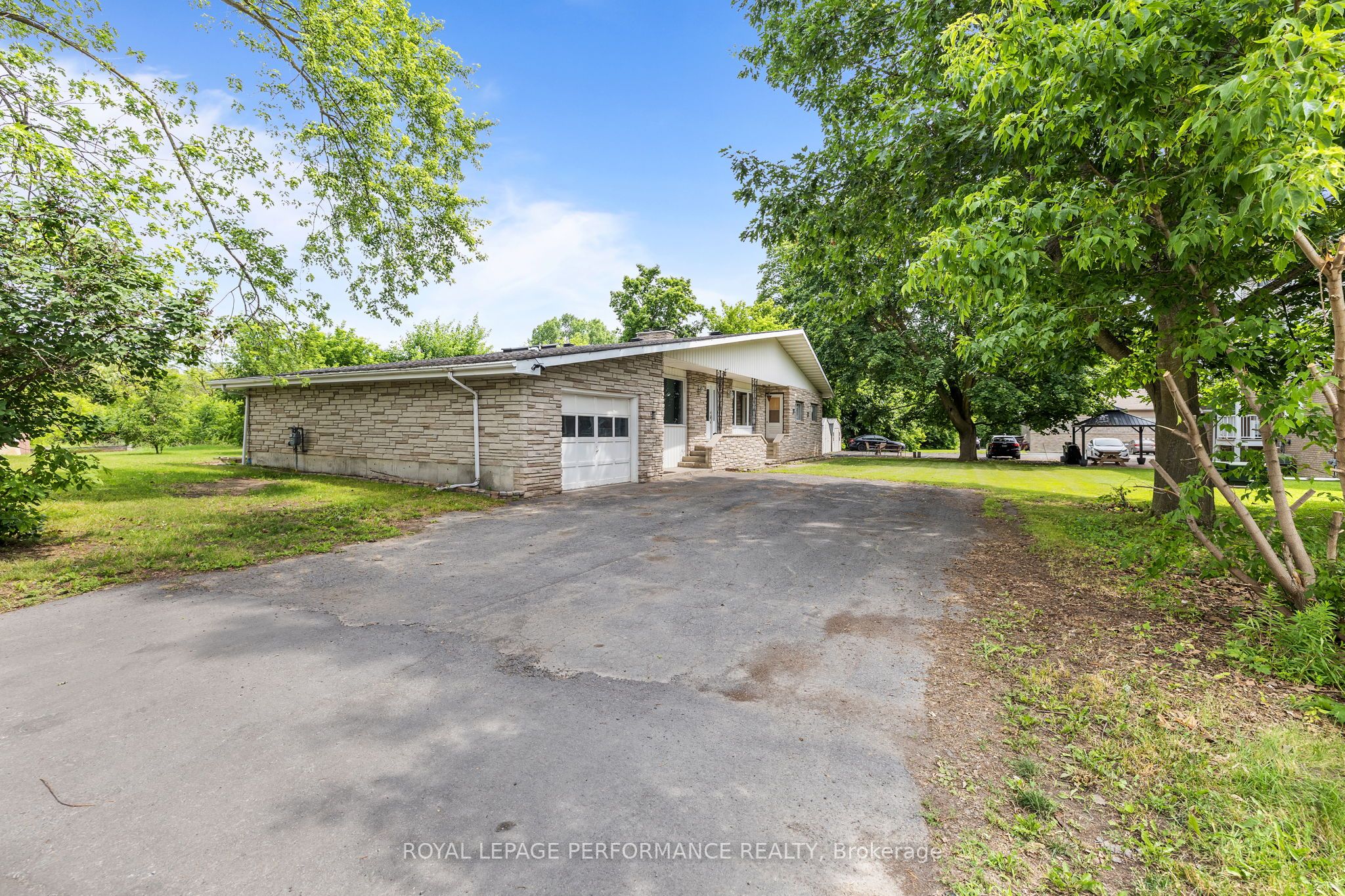 438 Voyageur Place, Russell, ON K0A 1W0 photo 4