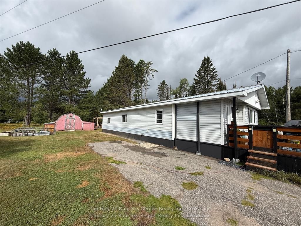 15 Church Road #B, Unorganized Townships, ON P0H 2A0 photo 4