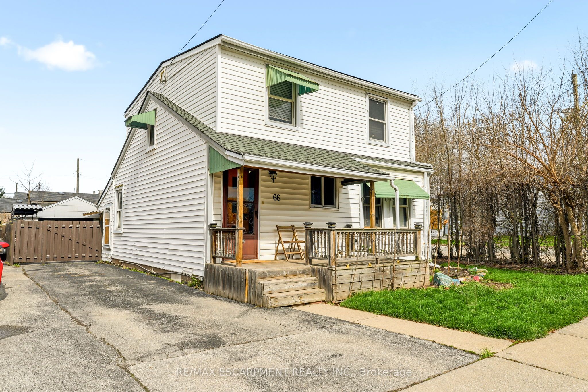 66 East 32nd Street, Hamilton, ON L8V 3R9