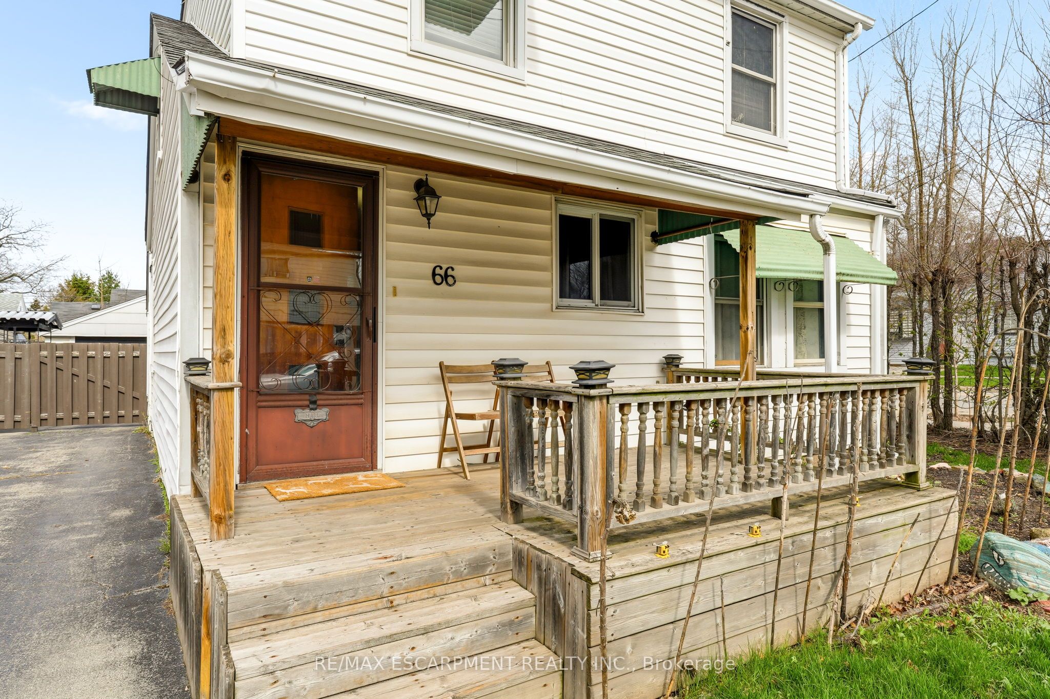 66 East 32nd Street, Hamilton, ON L8V 3R9 photo 2