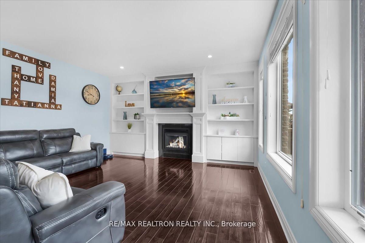 177 MARTIN Drive, Middlesex Centre, ON N0M 2A0 photo 5