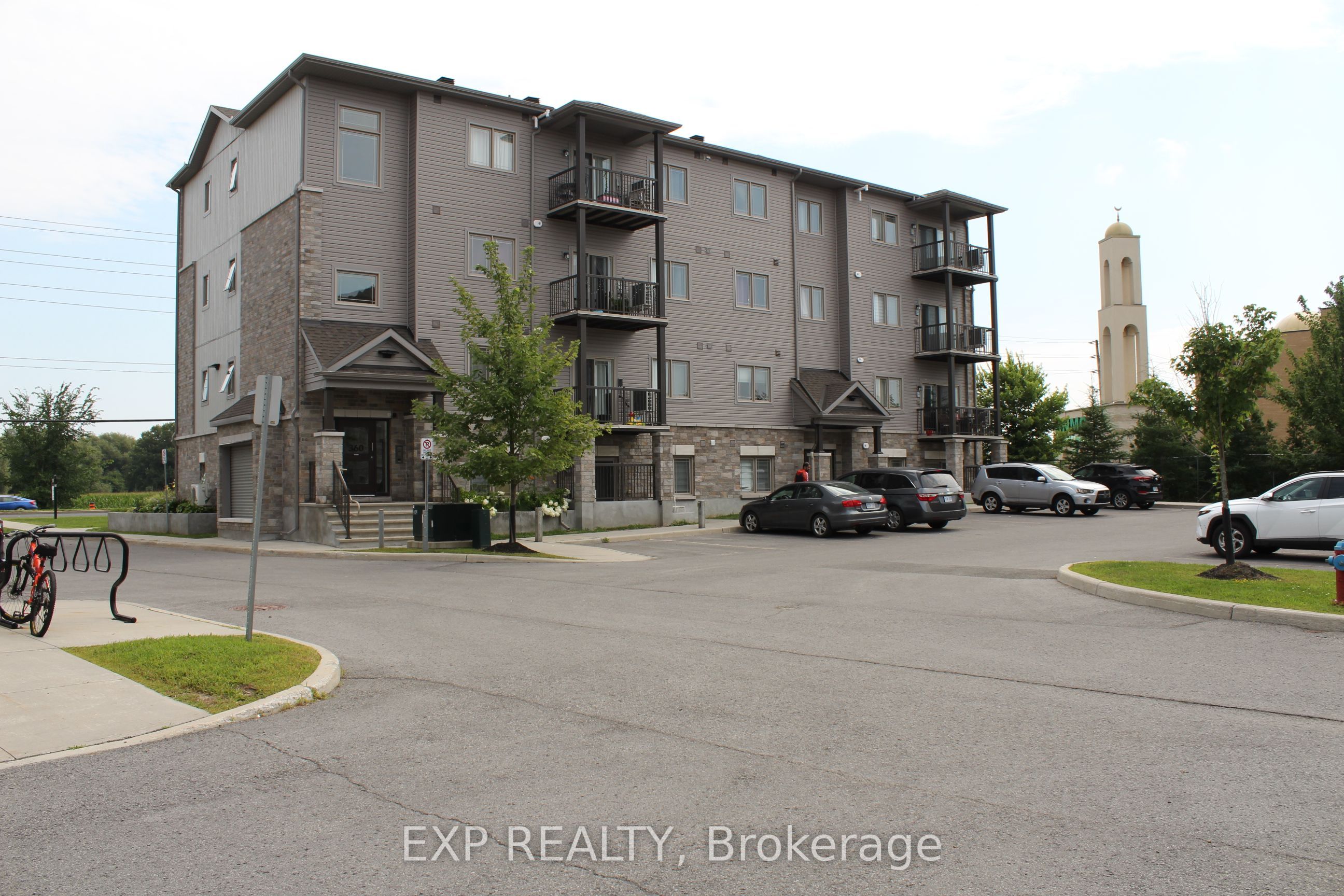 360 Tribeca Private 1, Barrhaven, ON K2J 6B4 photo 3