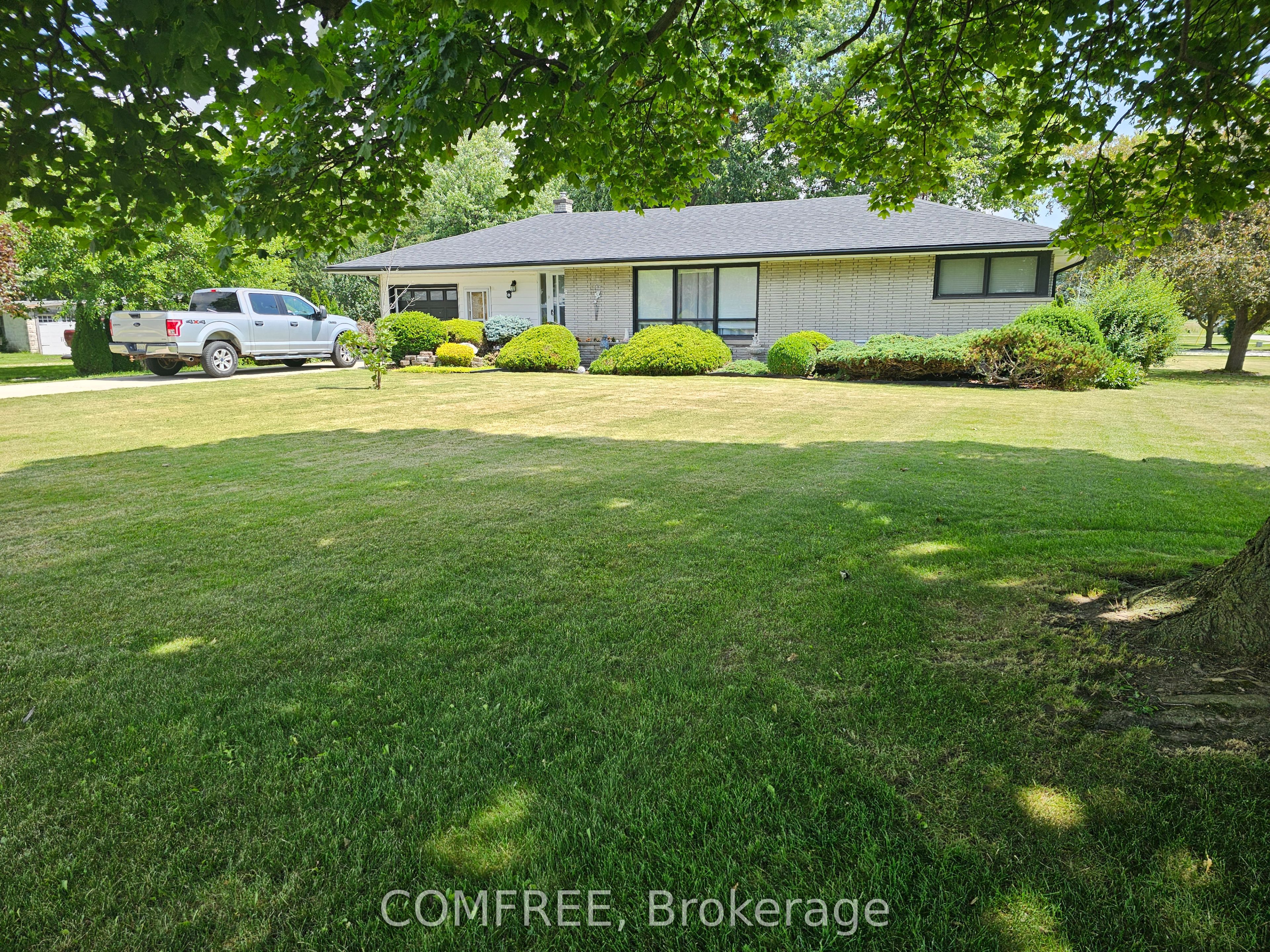 6 Sullivan Street, Chatham-Kent, ON N0P 1W0 photo 3