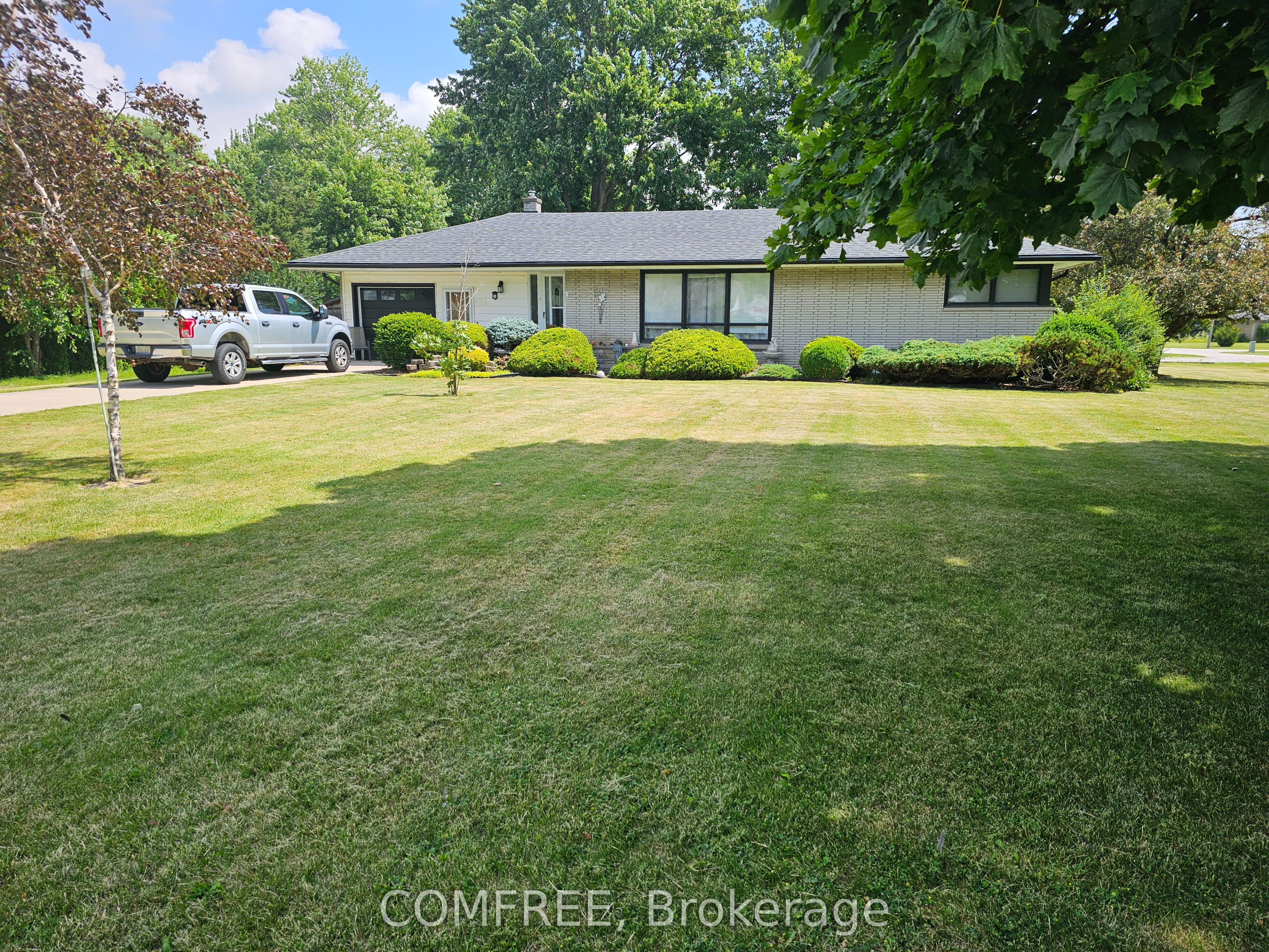6 Sullivan Street, Chatham-Kent, ON N0P 1W0 photo 4