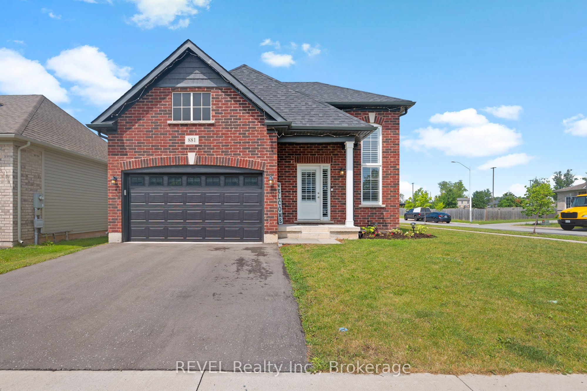 881 Burwell Street, Fort Erie, ON L2A 0E3