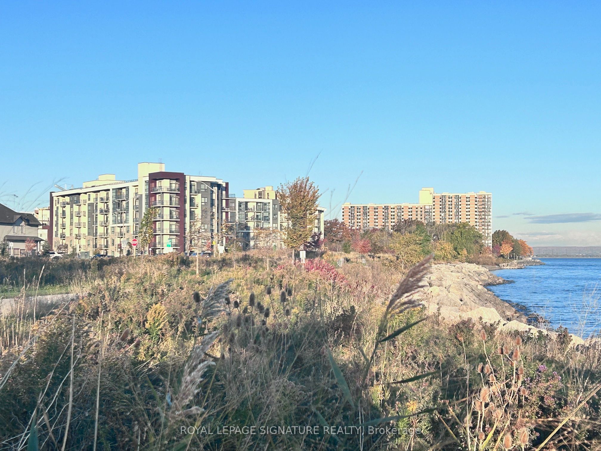 101 Shoreview Place 110, Hamilton, ON L8E 0K2