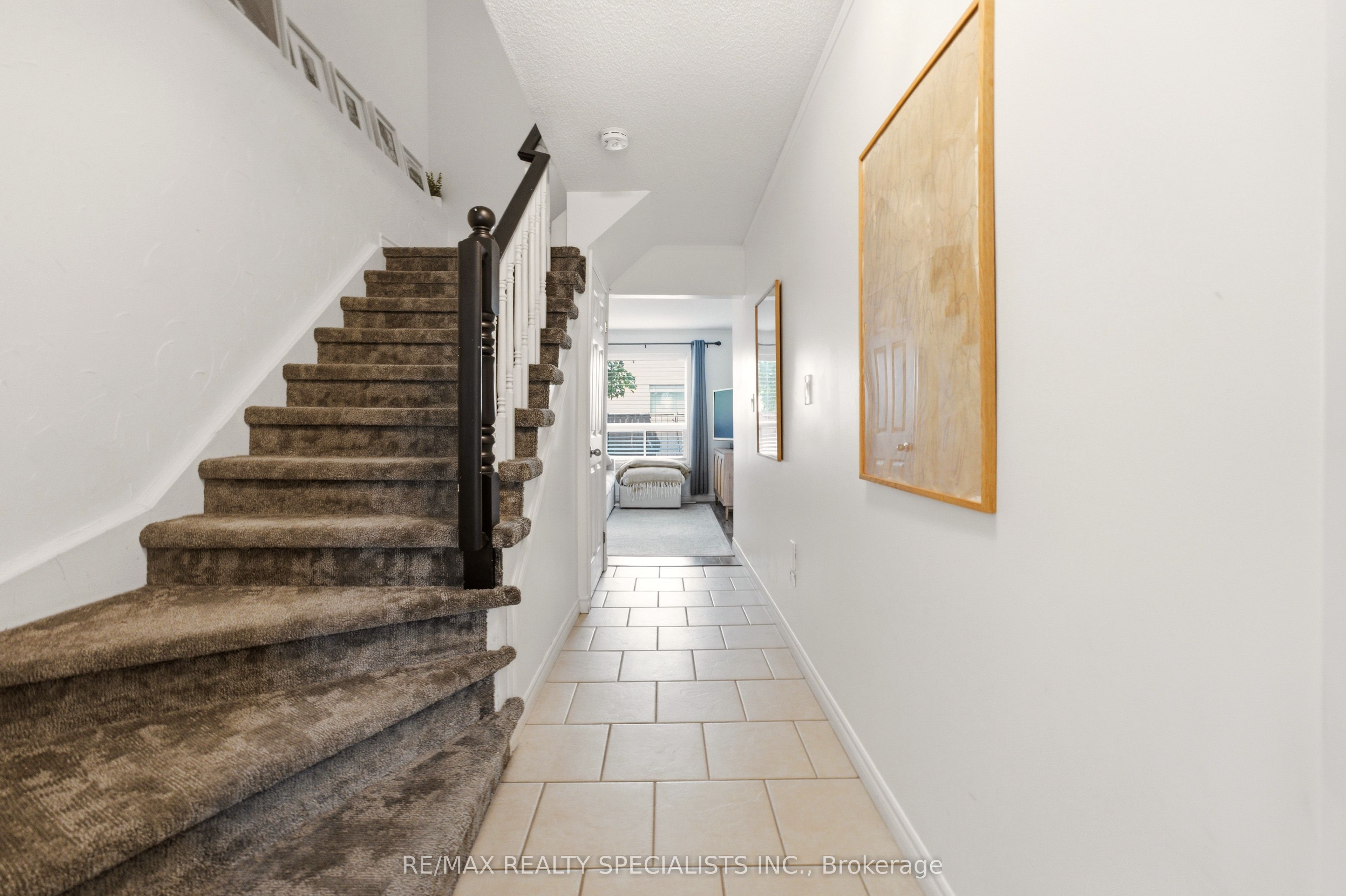 39 Pinewoods Drive 10, Hamilton, ON L8J 3Z4 photo 4