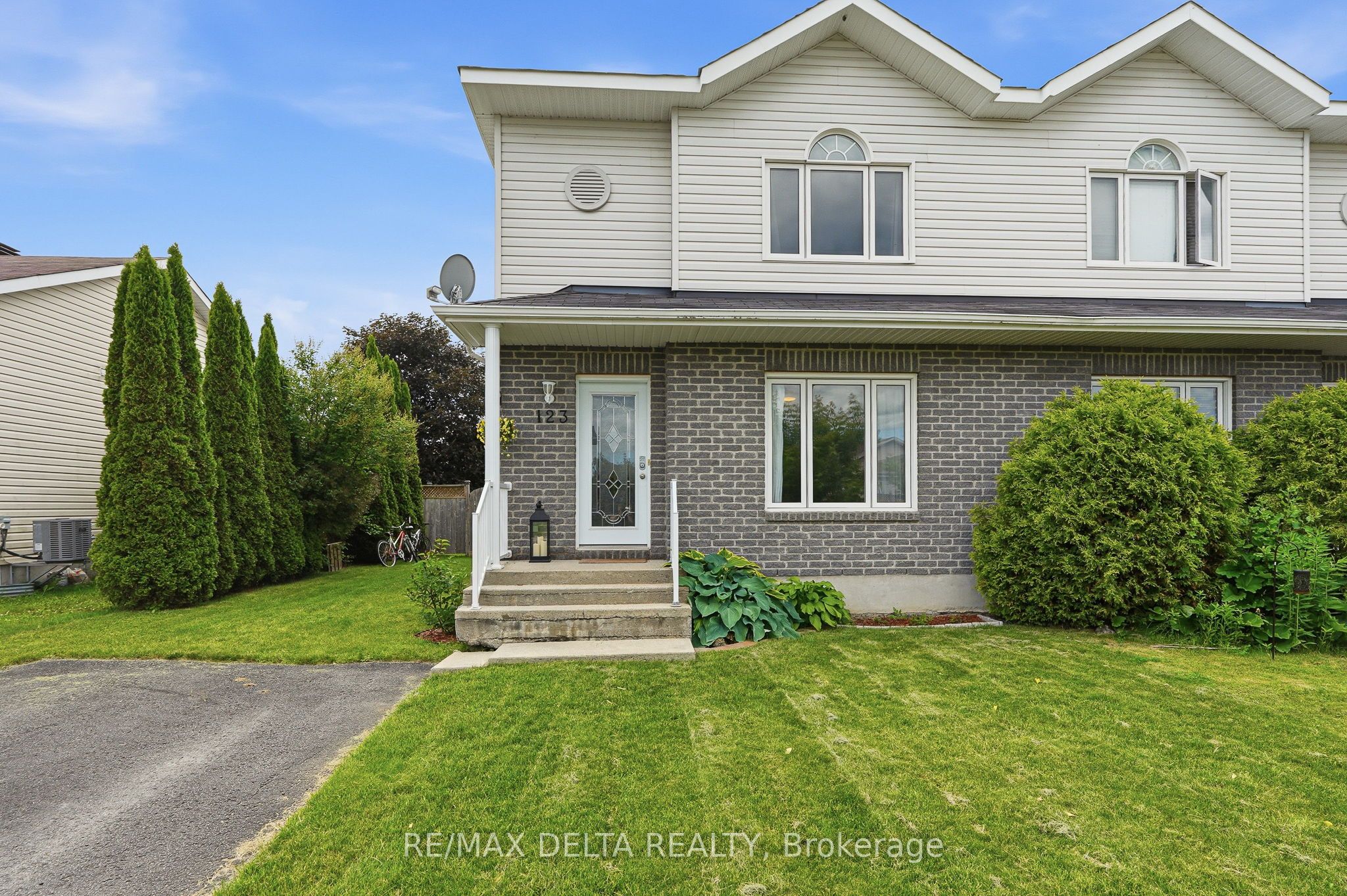 123 Panorama Avenue, Alfred and Plantagenet, ON K0A 3K0 photo 2
