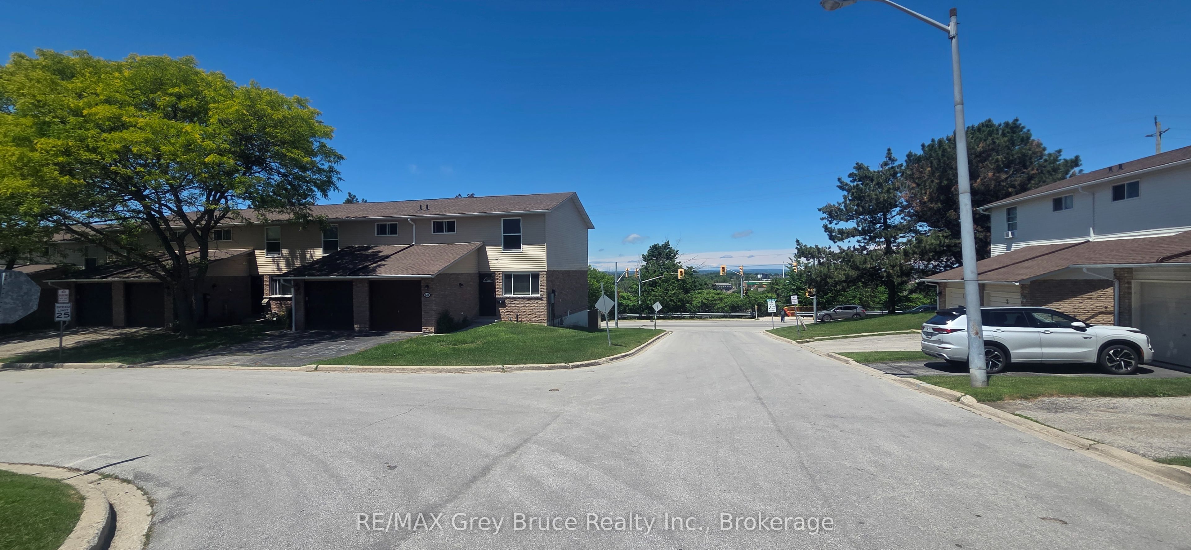 60 Lila Road 60, Owen Sound, ON N4K 6C2 photo 2