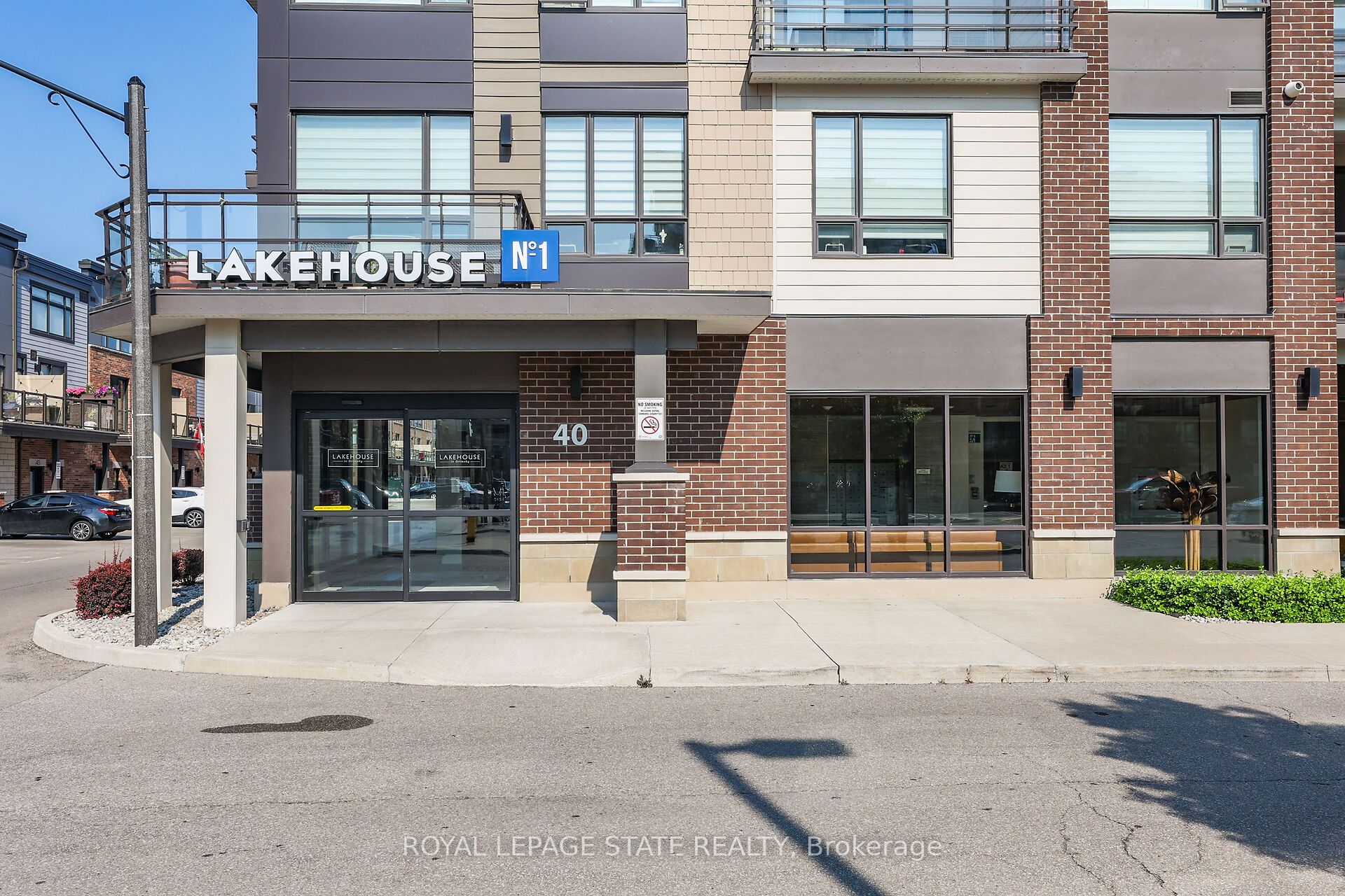 40 Esplanade Lane 206, Grimsby, ON L3M 0G9 photo 2