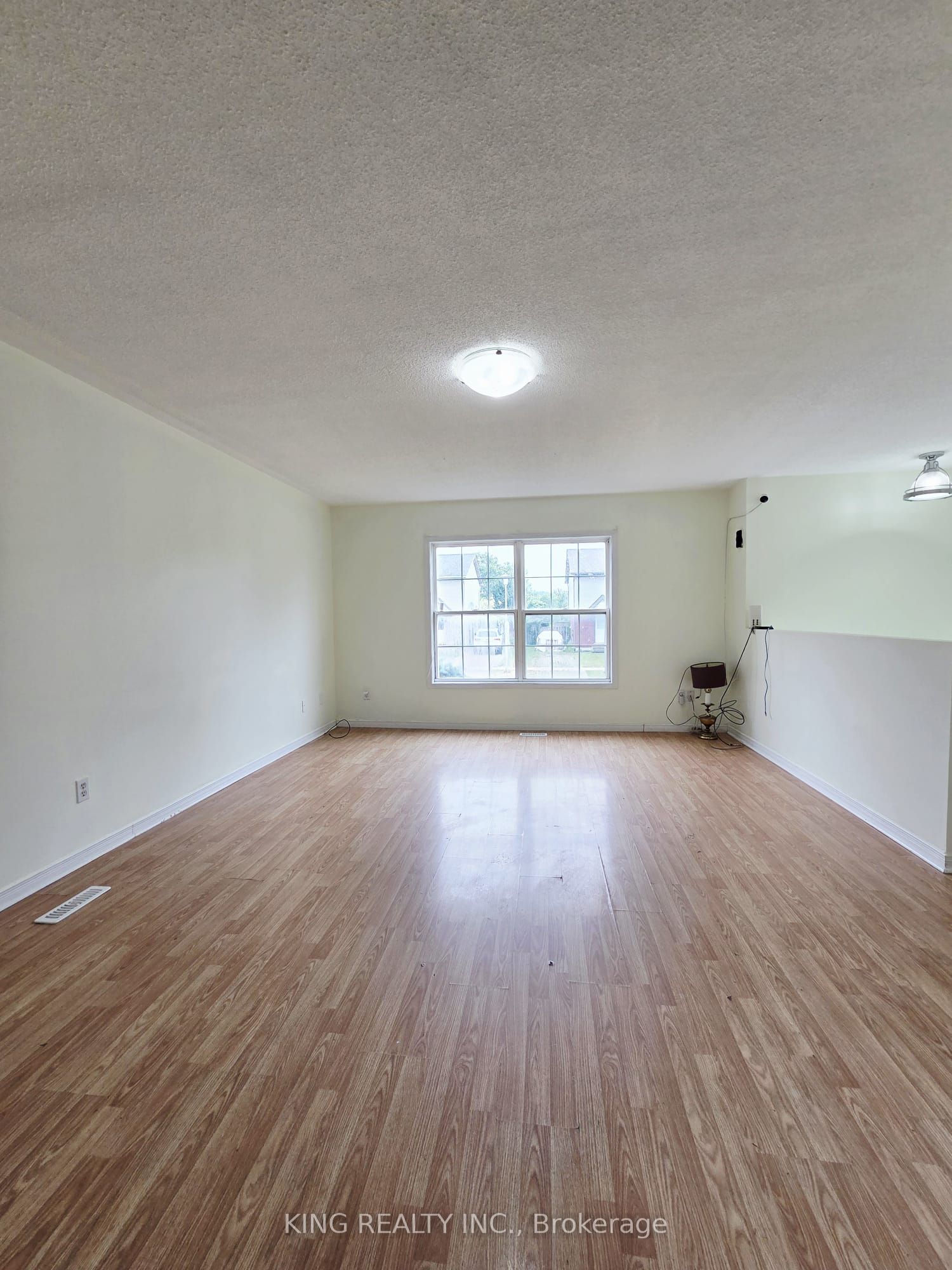 322 FLEMING Drive, London East, ON N5V 4Y6 photo 3