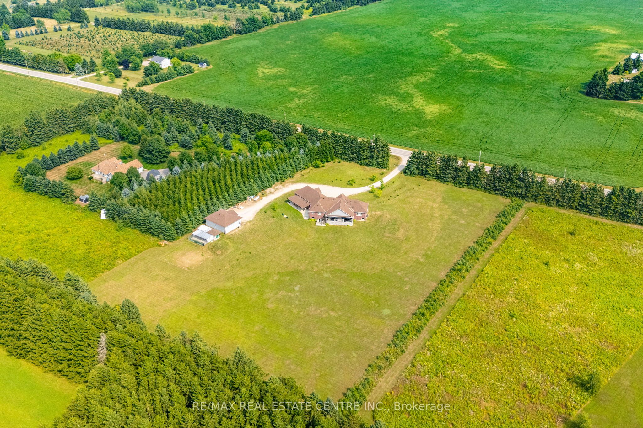 023181 Erin East Garafraxa Townline, East Garafraxa, ON L9W 7G8 photo 3