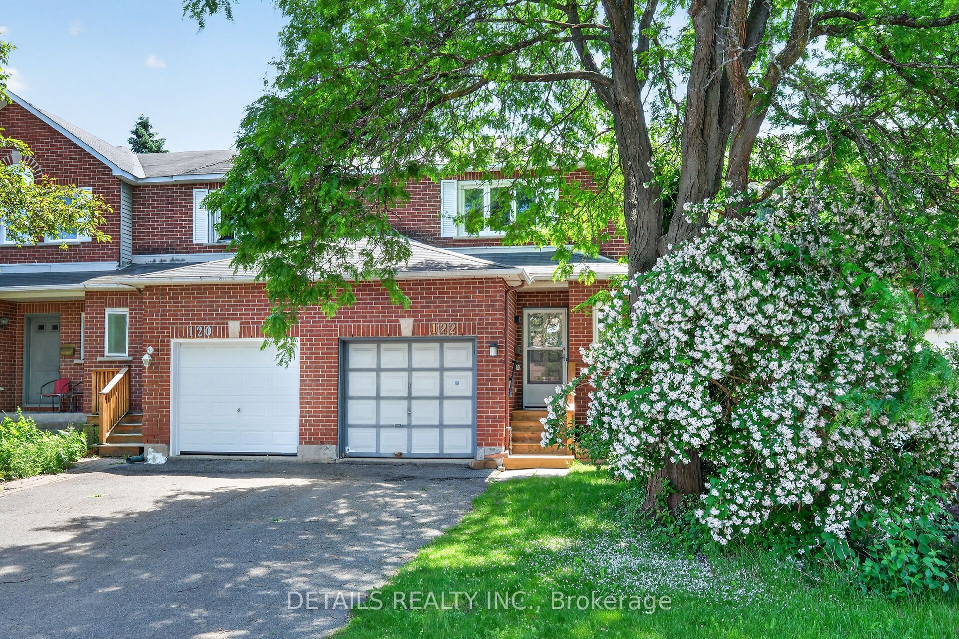 122 Ashpark Crescent, Hunt Club - South Keys and Area, ON K1T 3N6