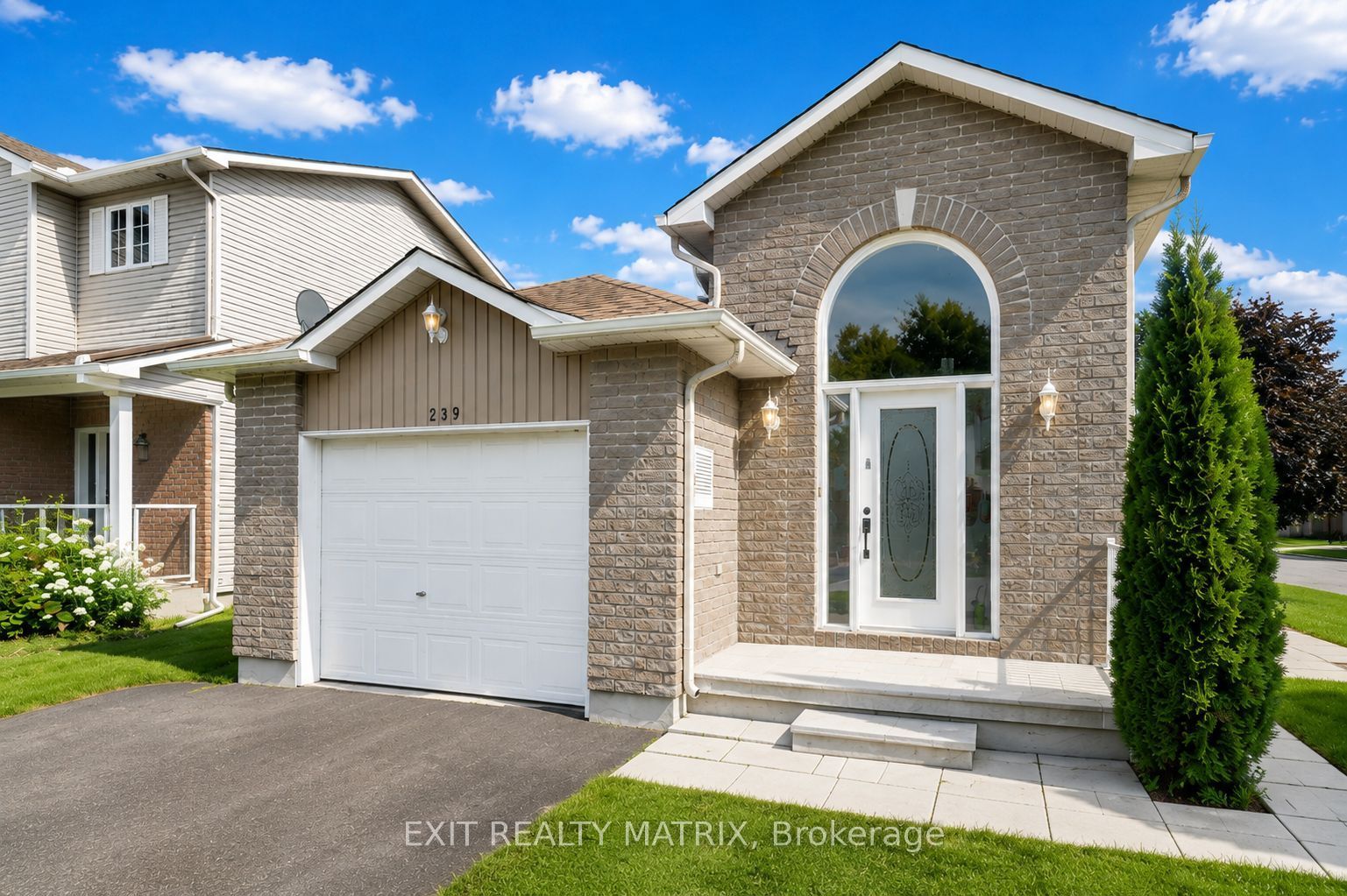 239 Stiver Street B, Russell, ON K4R 1G9