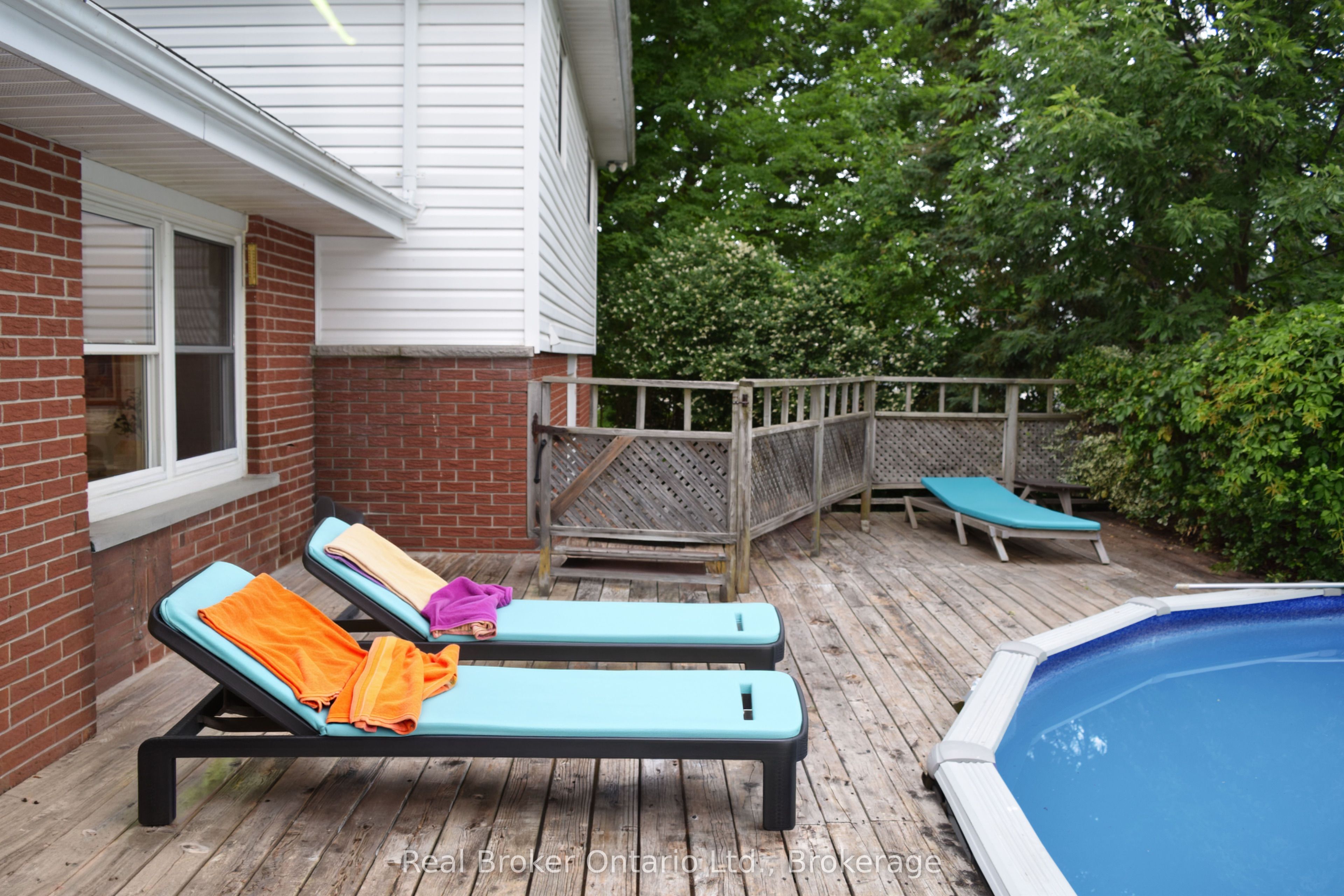 617 Louis Street, Saugeen Shores, ON N0H 2C4 photo 2