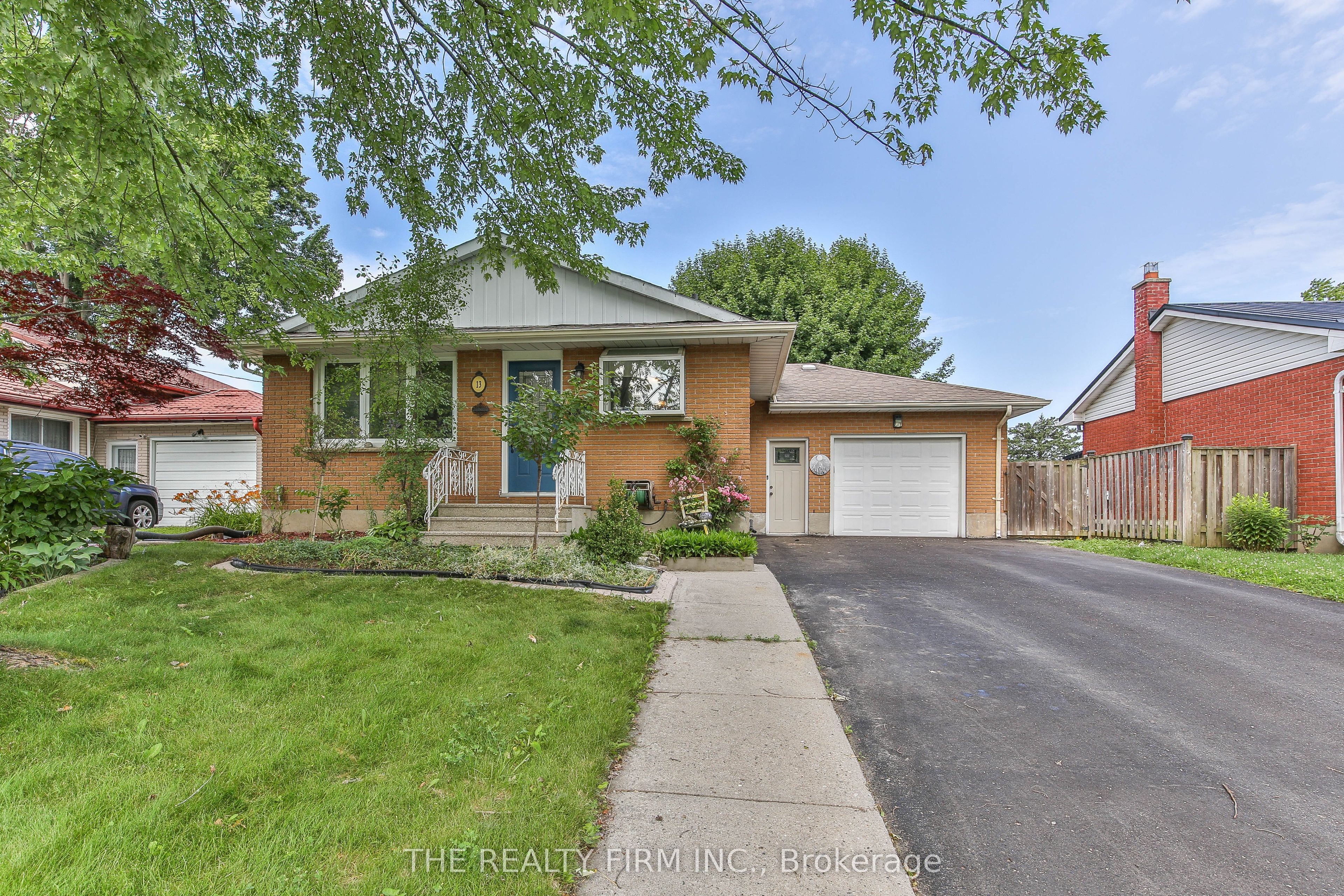 13 Vanbuskirk Drive, St. Thomas, ON N5R 4Z1 photo 3