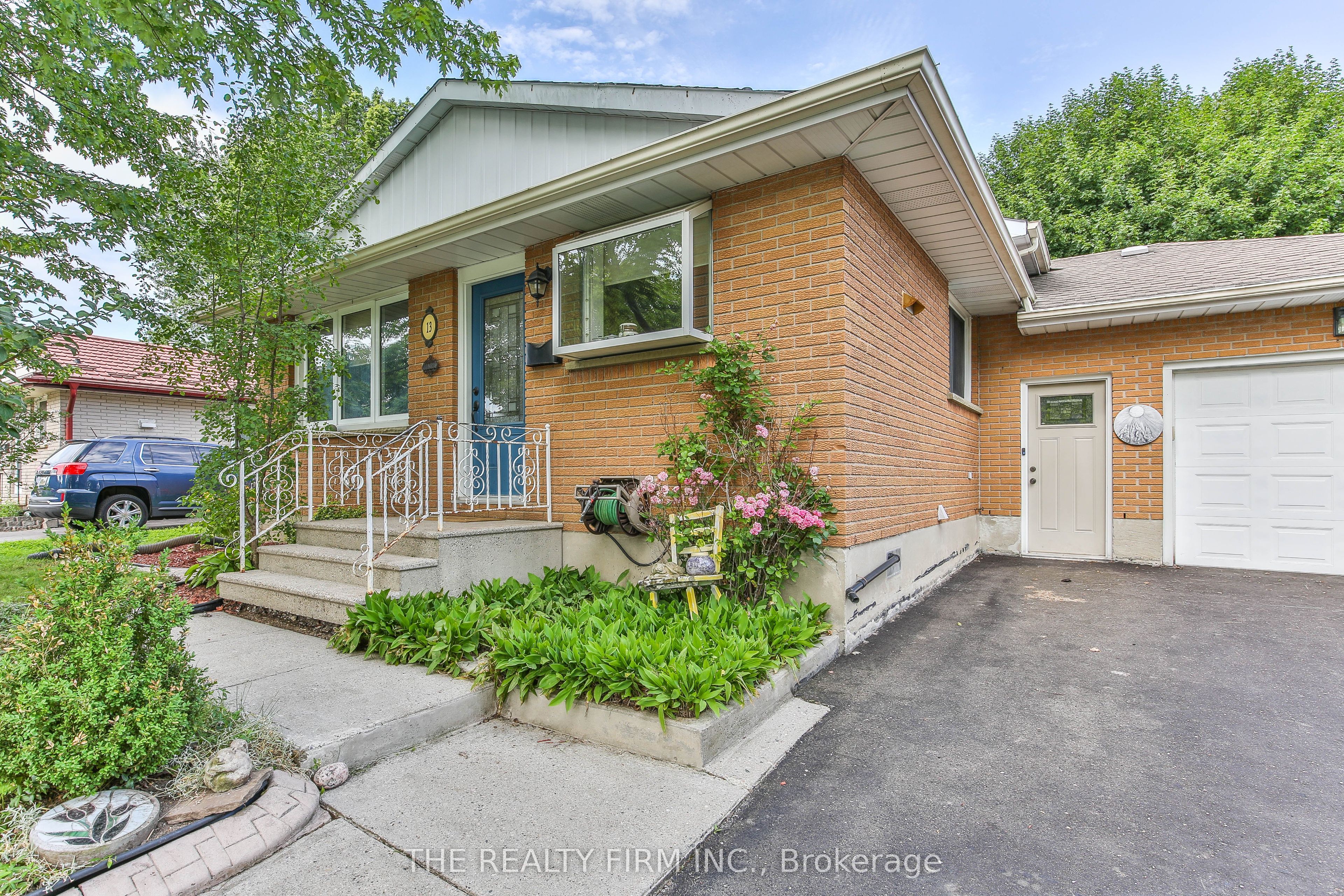 13 Vanbuskirk Drive, St. Thomas, ON N5R 4Z1 photo 5