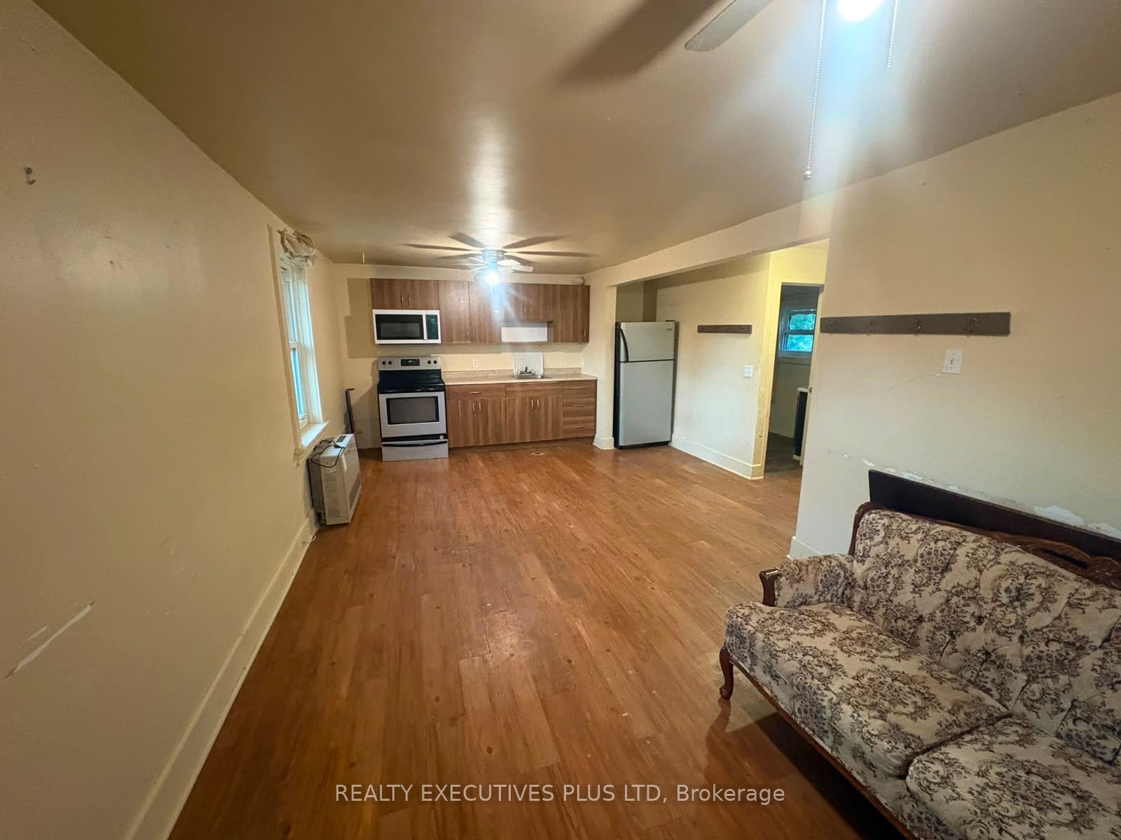 106 Fourth Avenue W, North Bay, ON P1B 3M8 photo 5