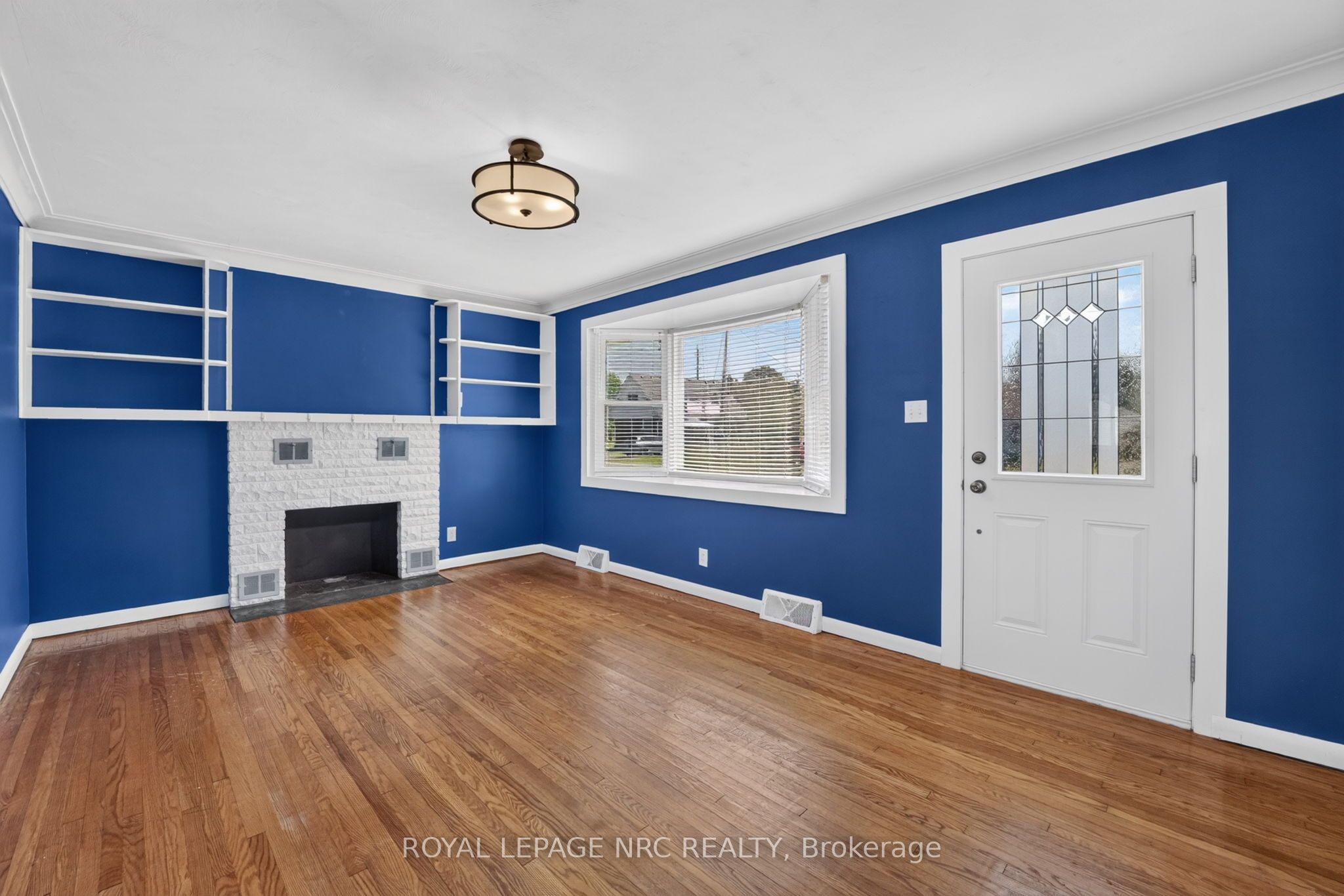 16 Ferguson Avenue, Fort Erie, ON L2A 5J3 photo 5