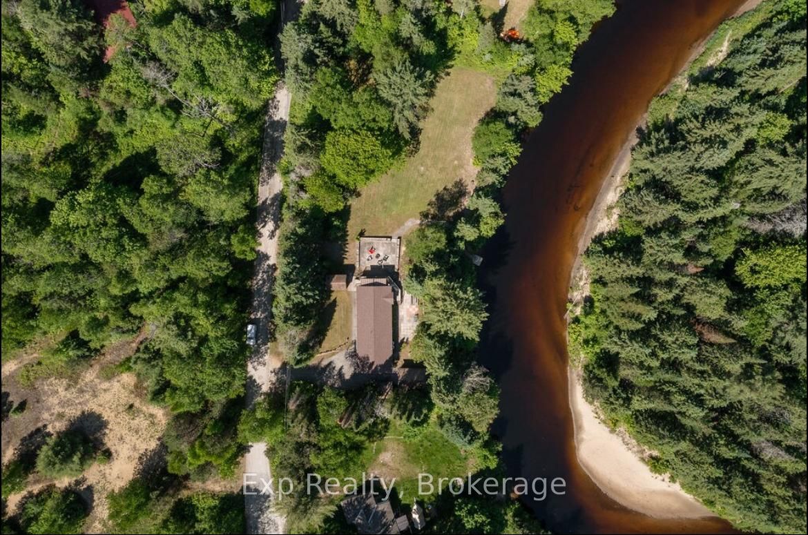 27 Groeger Road, Huntsville, ON P1H 2J4 photo 4