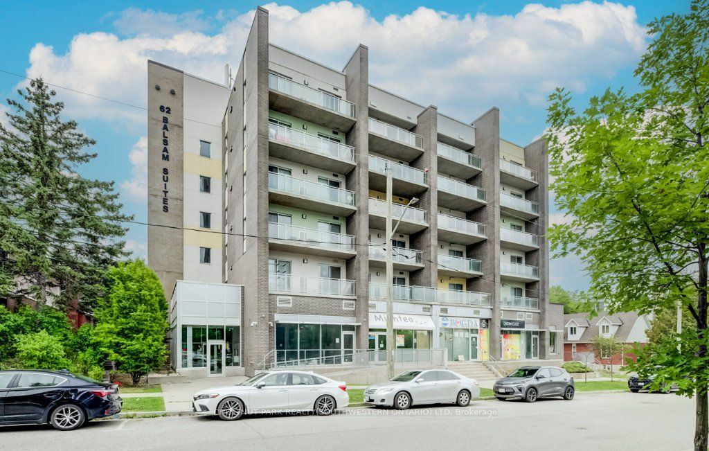 62 Balsam Street B601, Waterloo, ON N2L 3H2