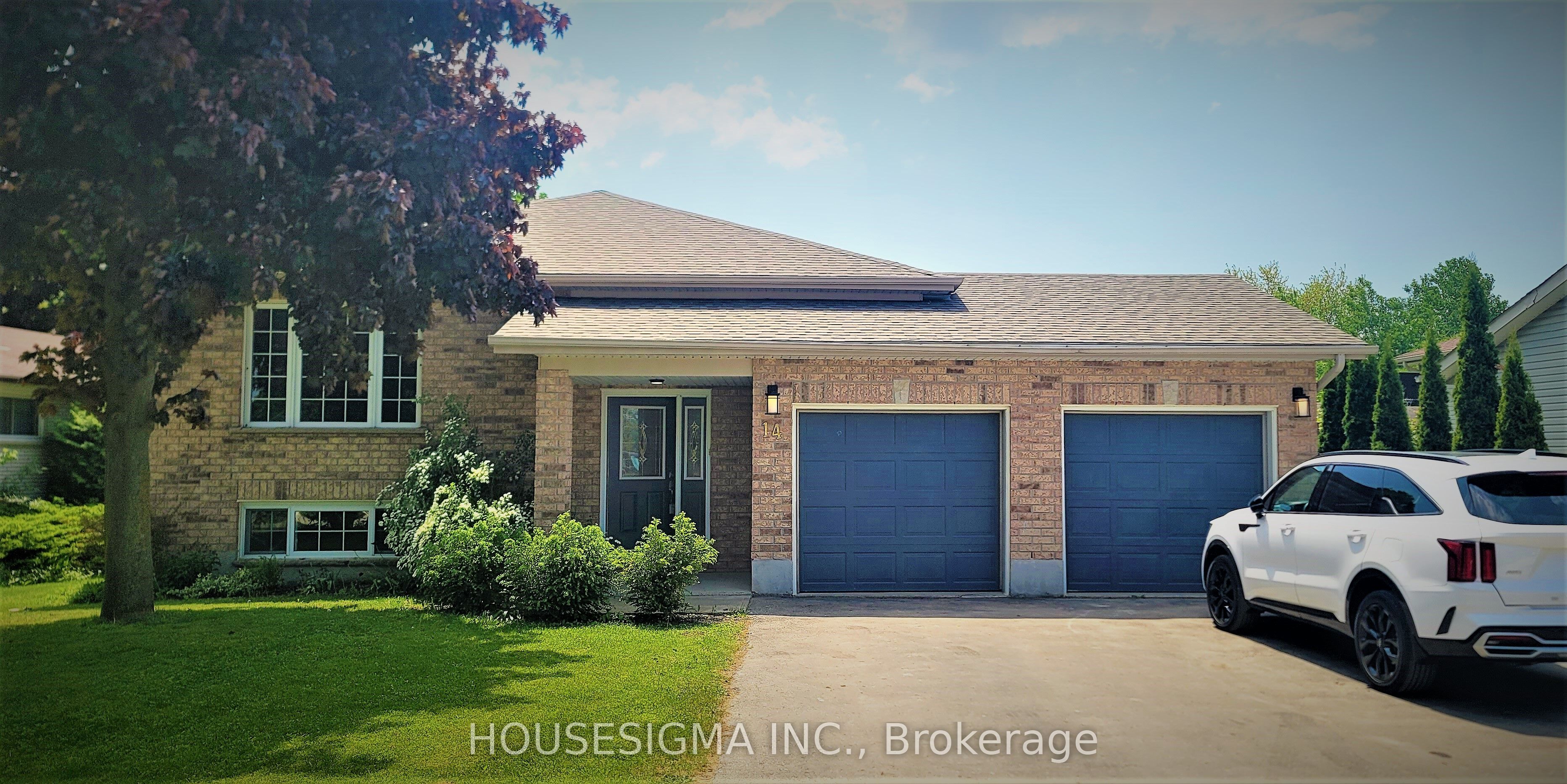 14 Church Street, Kincardine, ON N0G 2T0