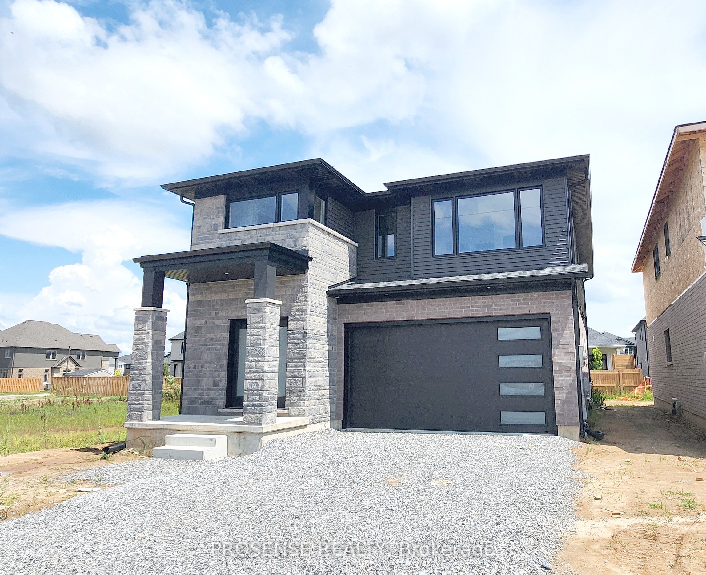 15 Samuel Avenue, Pelham, ON L0S 1E1 photo 2