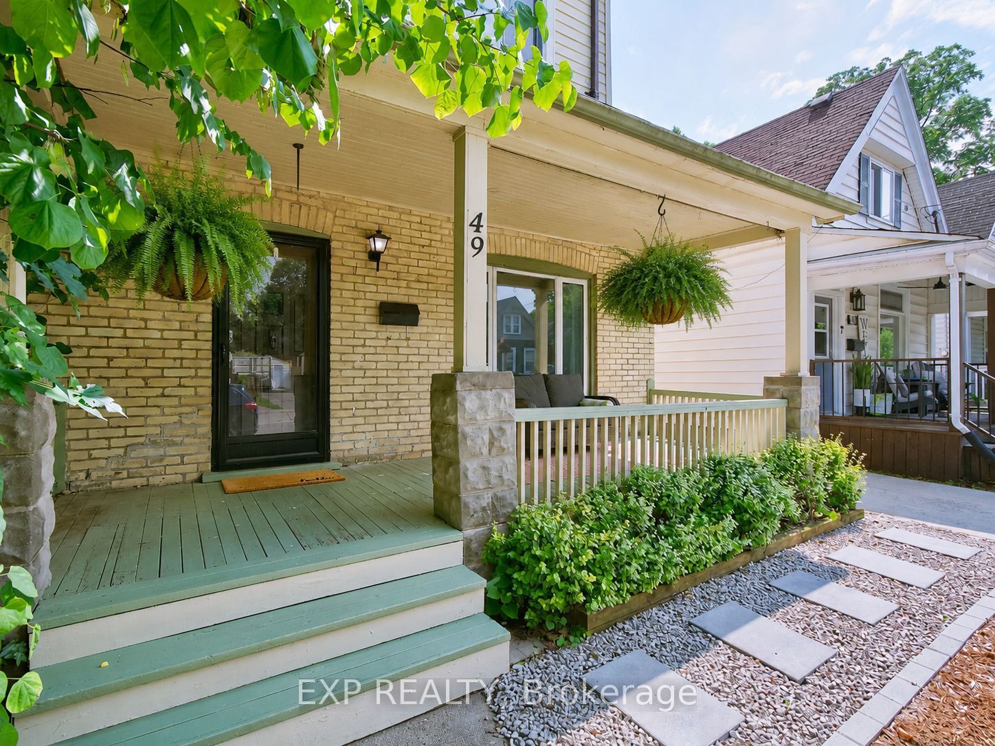 49 Euclid Avenue, London South, ON N6C 1C2 photo 2